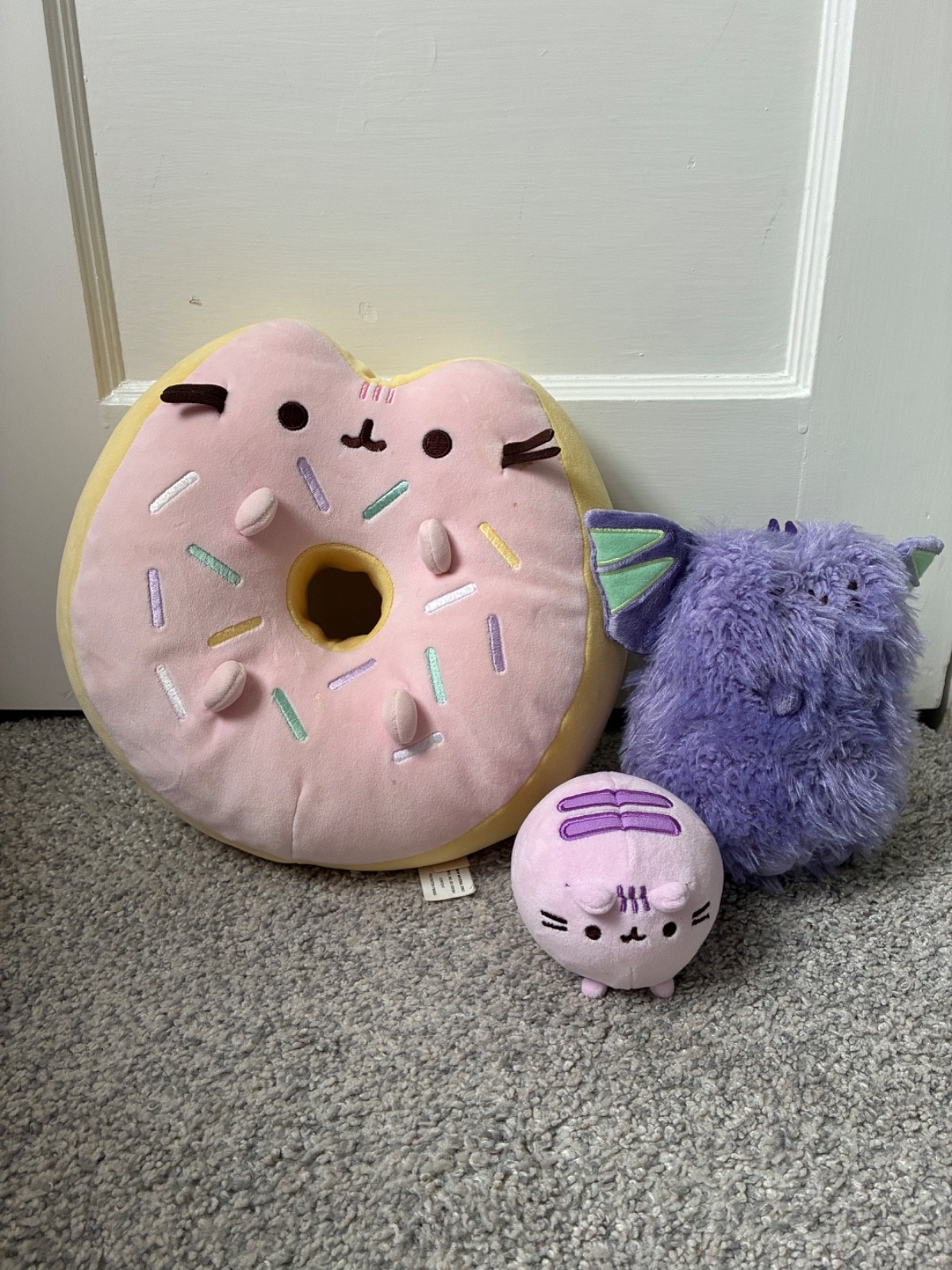 Gund Pusheen Trio - Donut, Round Squishy, Pip Dragonsheen Gund Pusheen Trio - Donut, Round Squishy, Pip Dragonsheen