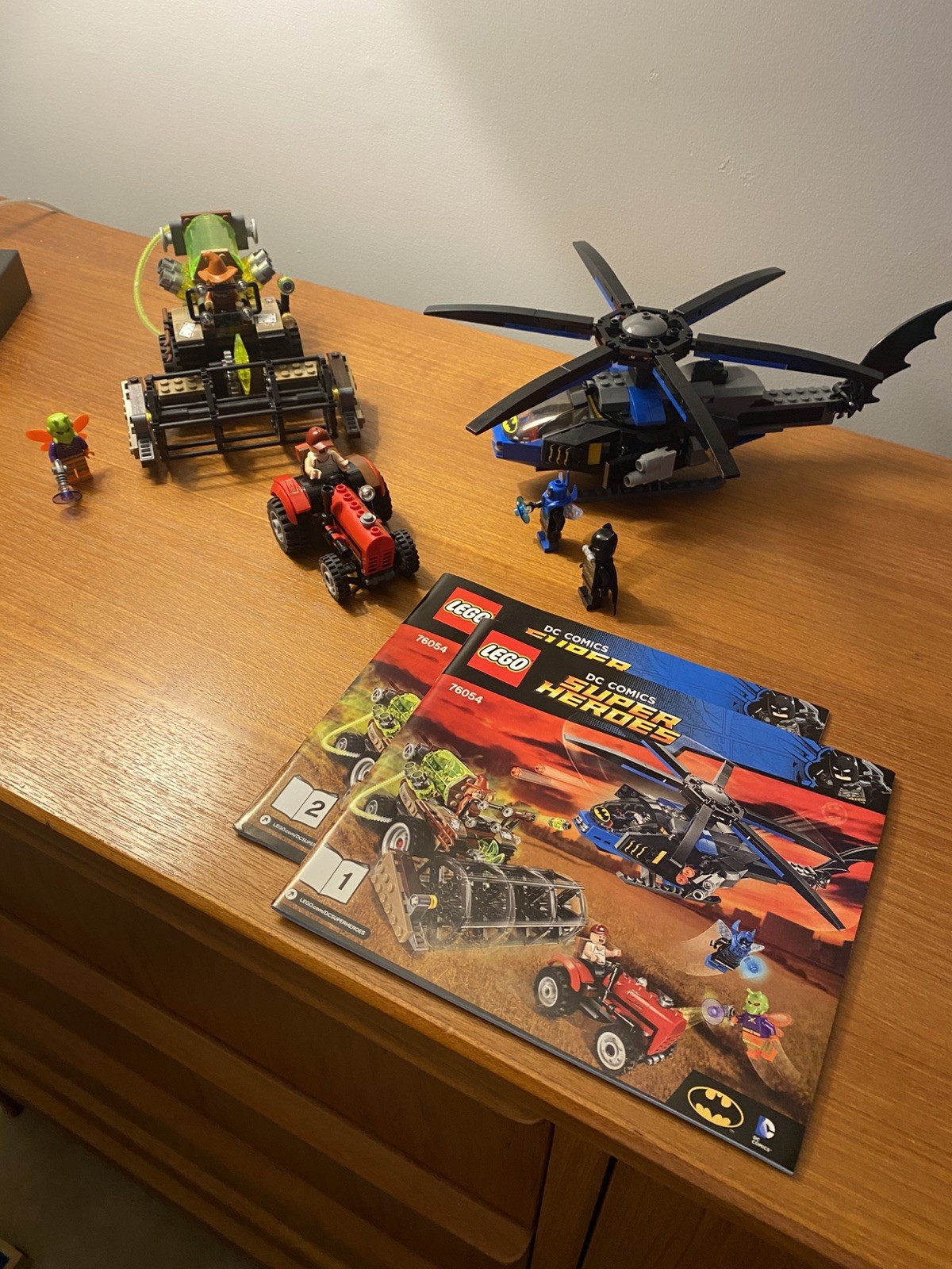 LEGO 76054 DC Comics Super Heroes: Batman: Scarecrow Harvest of Fear