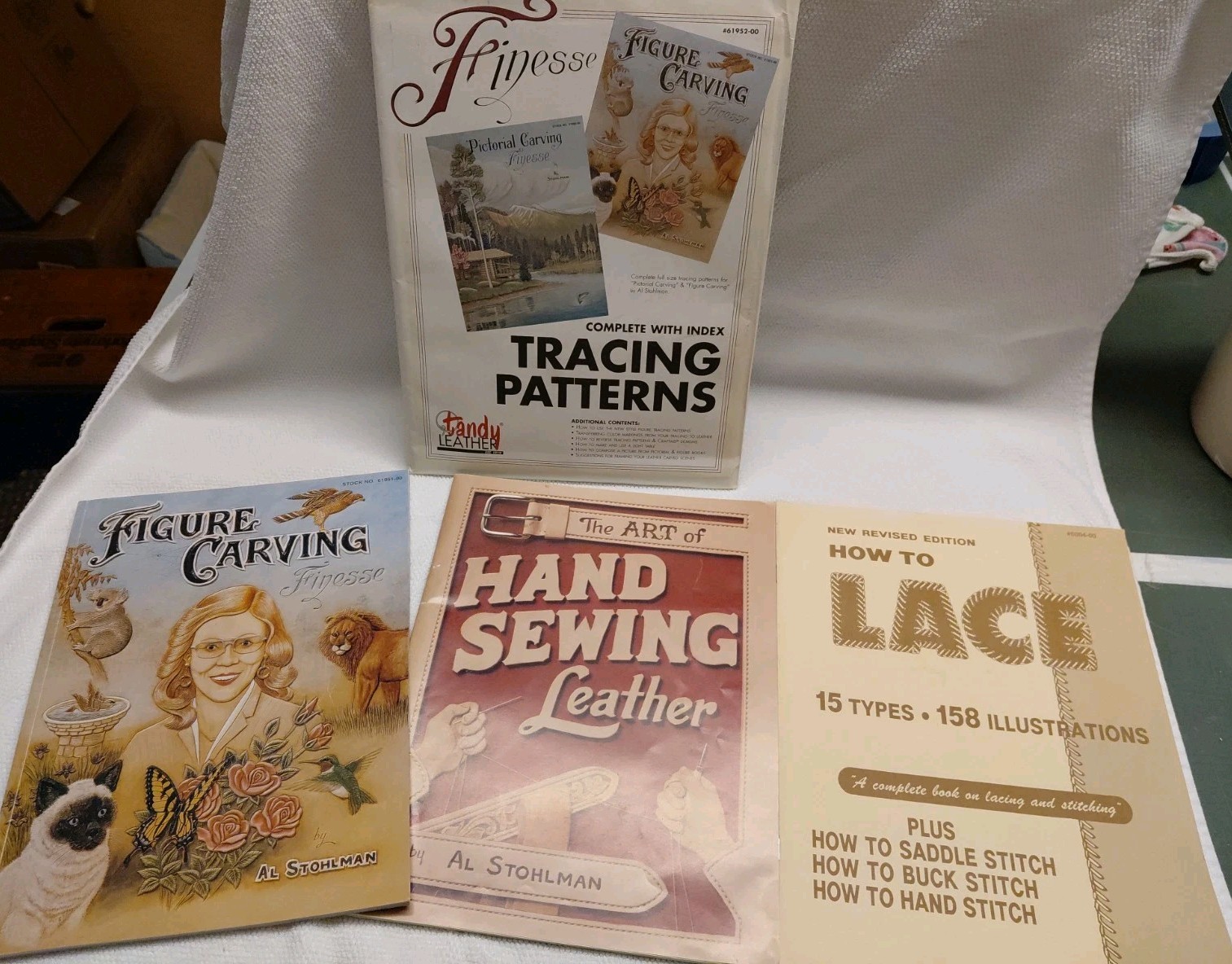 Vintage Leather Craft Books/Carving, Tracing, Lacing - Patterns How To - 
