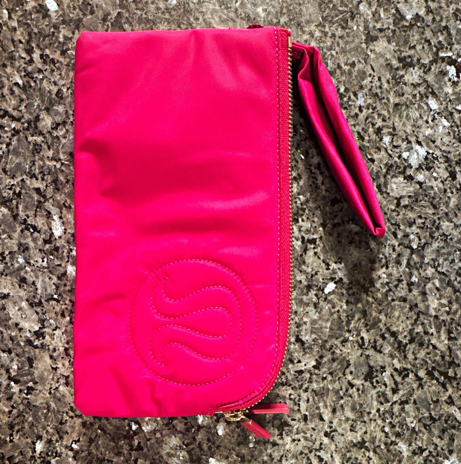 lululemon athletica Pink Nylon Zip Wristlet Wallet w/ Card Slots, 10x5.5\