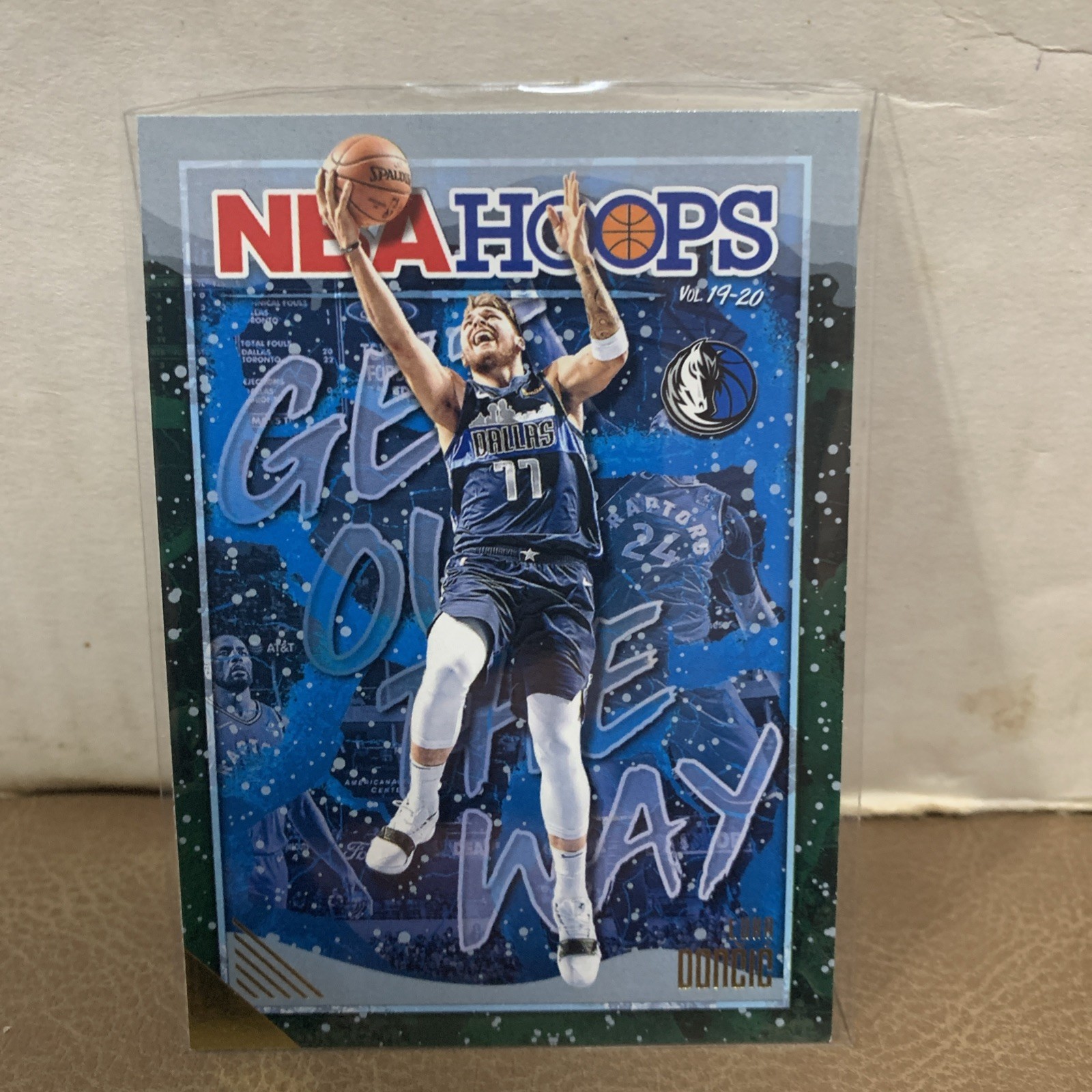 2019-20 Panini Hoops Premium Stock #1 Luka Doncic Get Out the Way Purple Dallas 2019-20 Panini Hoops Premium Stock #1 Luka Doncic Get Out the Way Purple Dallas
