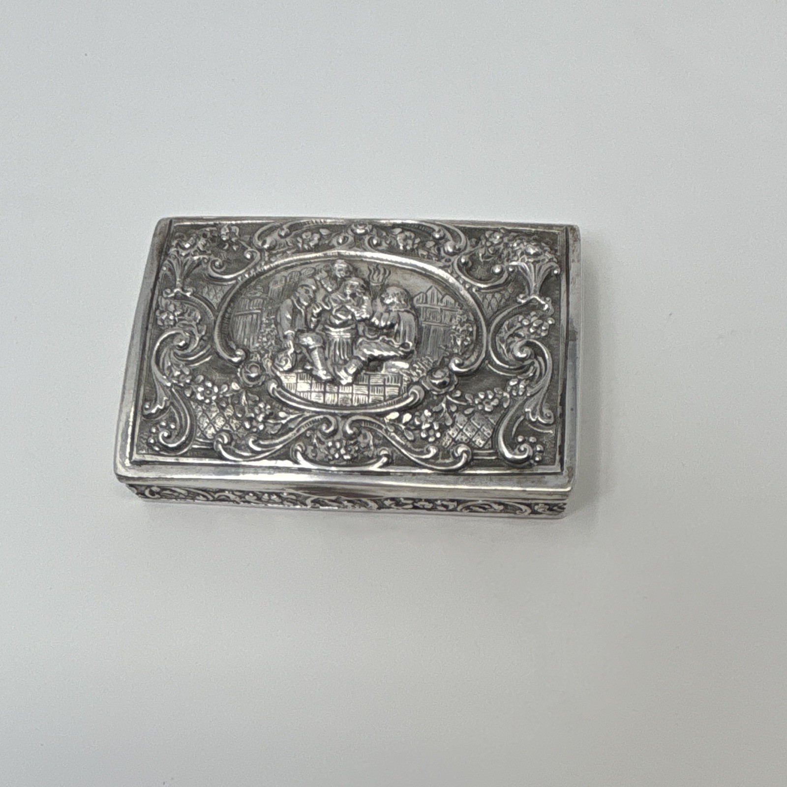 Vintage 800 Silver Snuff Pill Box German Dutch Tavern Scene Lufkin Case AMD