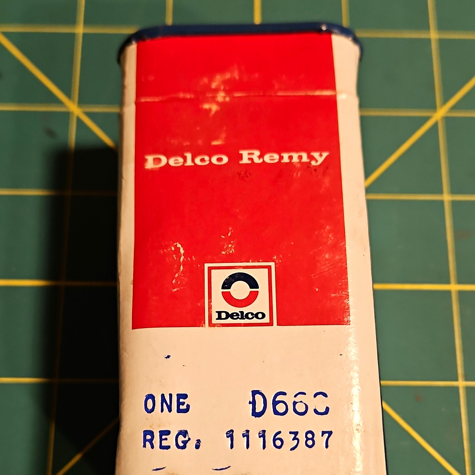 NOS GM 1116387 1969-1979 Chevrolet Corvette Voltage Regulator D668 OEM