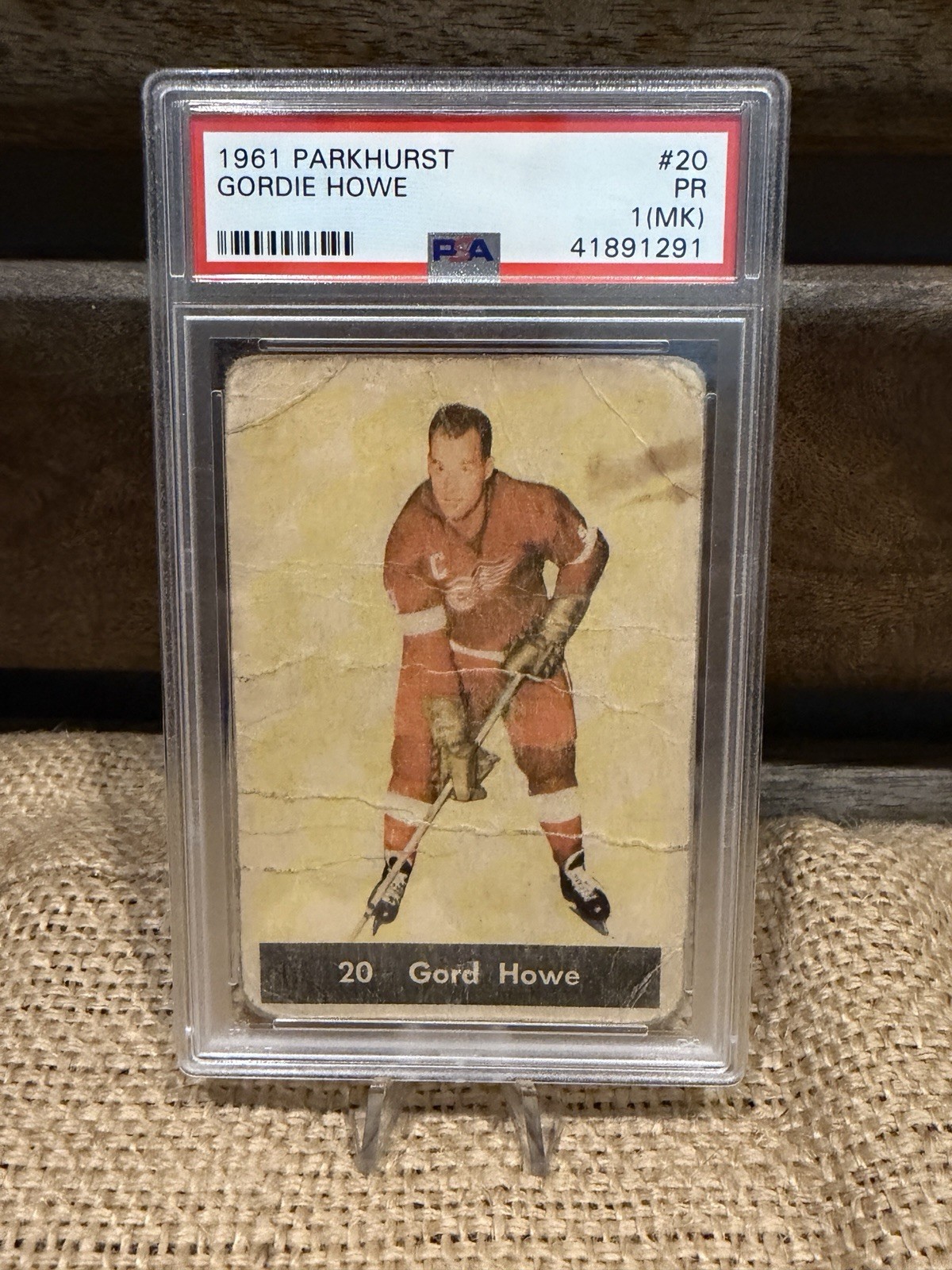 1961 Parkhurst Gordie Howe #20 PSA 1