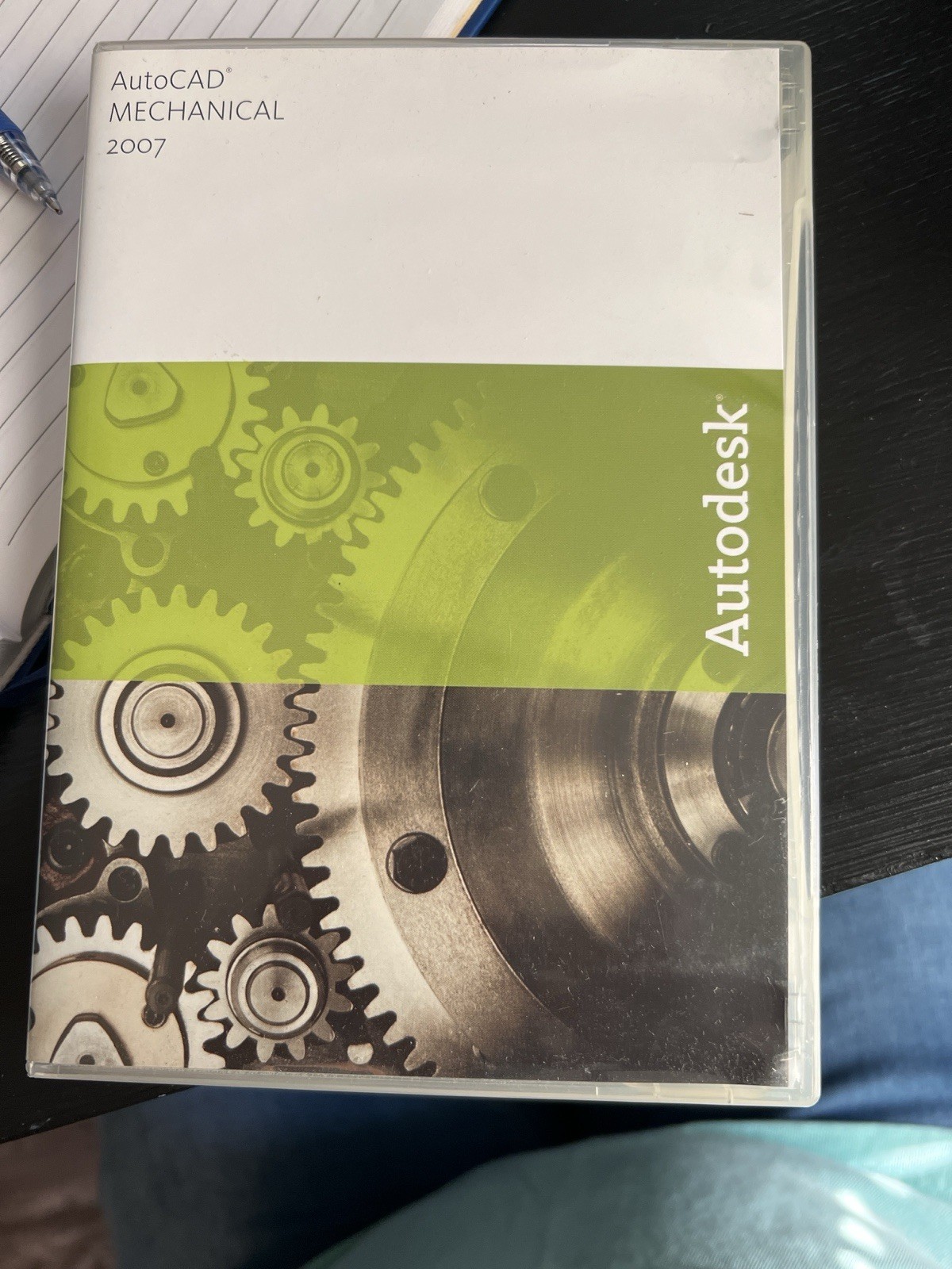 AutoCAD Mechanical 2007 Autodesk Complete 3 Disc Set w/ Case 