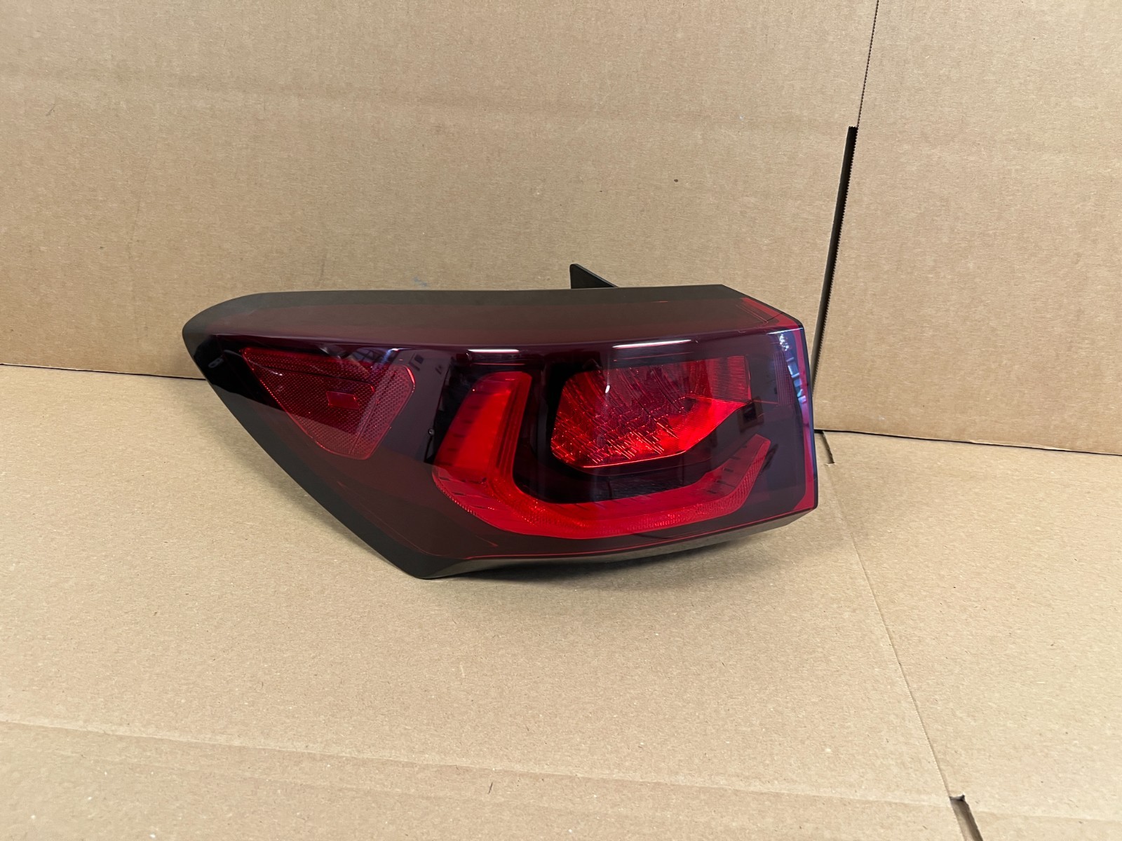 OEM 2025 2026 CHEVROLET TRAILBLAZER LED TAIL LIGHT LEFT SIDE LH NICE