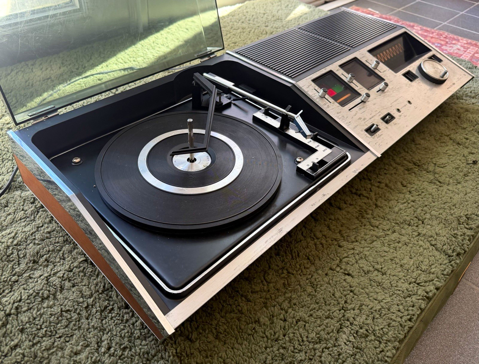 RARE VTG Early 70’s Philco Ford System IV -Stereo Record Player Turntable System