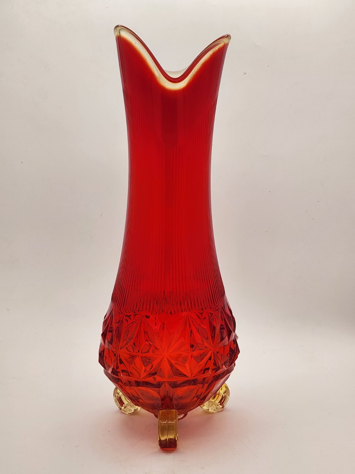 VTG LE Smith Three 3 Wheeler Flame Amberina Ribbed Swung Vase 15\ VTG LE Smith Three 3 Wheeler Flame Amberina Ribbed Swung Vase 15\