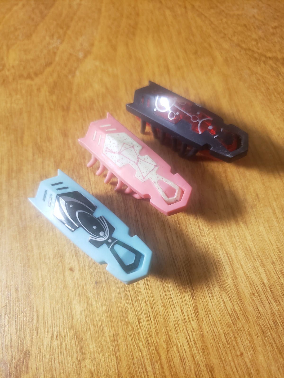 HexBug Nano Bugs Lot Of 3 (1 glow in the dark) Untested