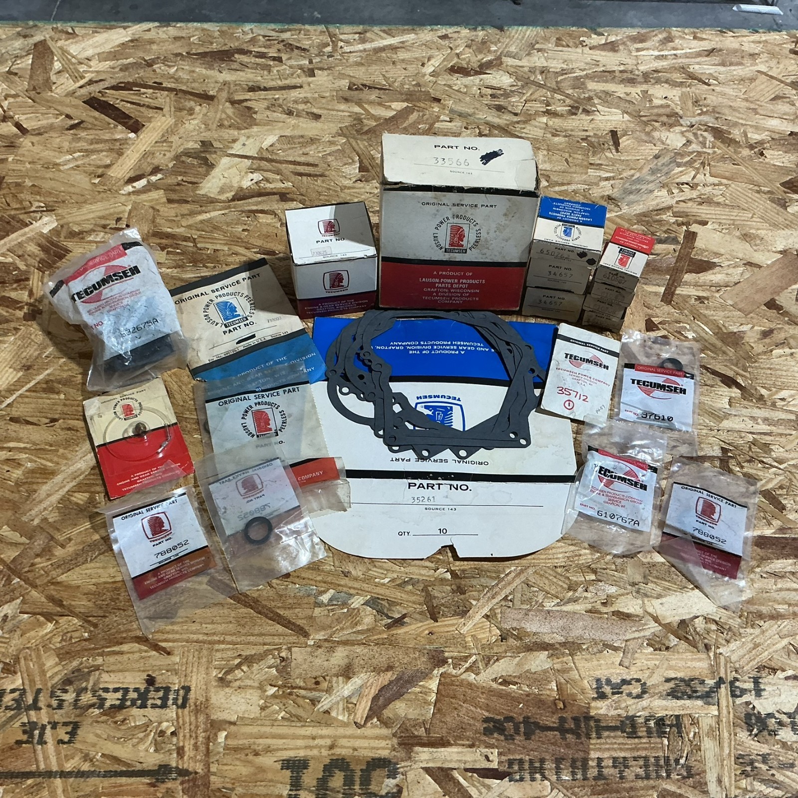 Tecumseh OEM Small Engine Misc NOS Parts Lot of 20 (Tecumseh Lot 4) Tecumseh OEM Small Engine Misc NOS Parts Lot of 20 (Tecumseh Lot 4)