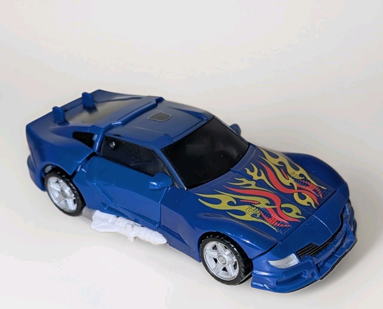 Transformers Reveal the Shield Tracks Complete Deluxe Rts 2011