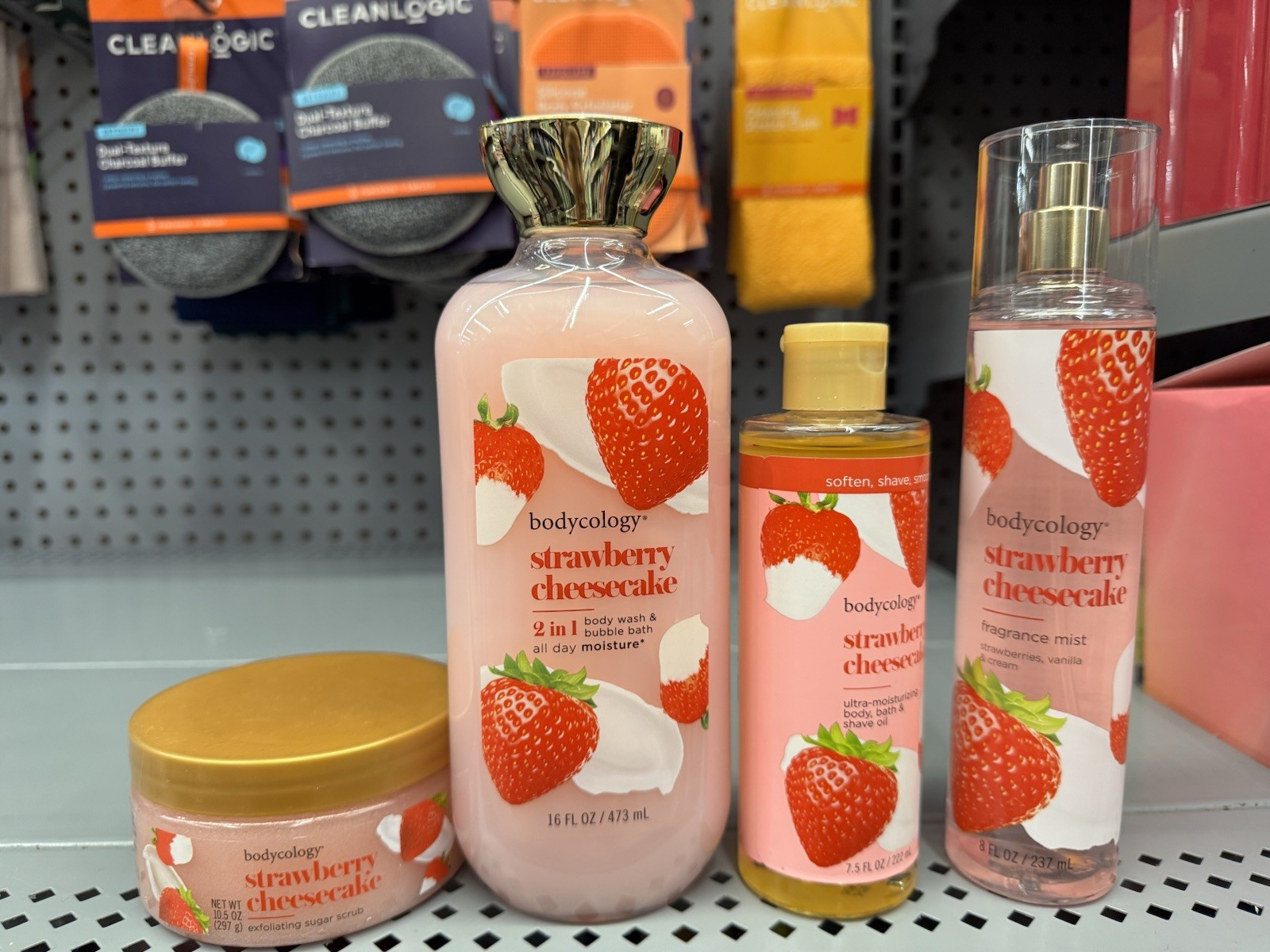 bodycology Strawberry Cheesecake 4pc Set Body Wash, Scrub, Oil & Mist