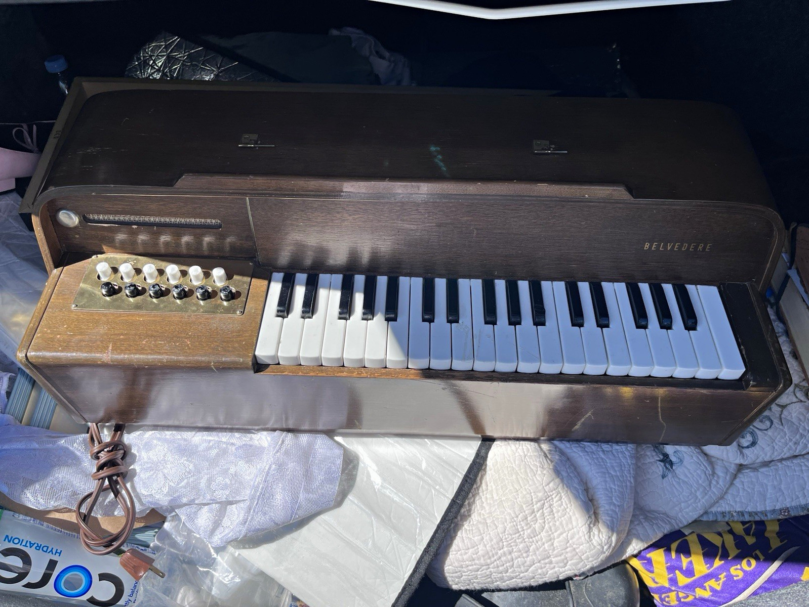 Vintage 1960s Belvedere Chord Organ — Beautiful Mid-Century Instrument