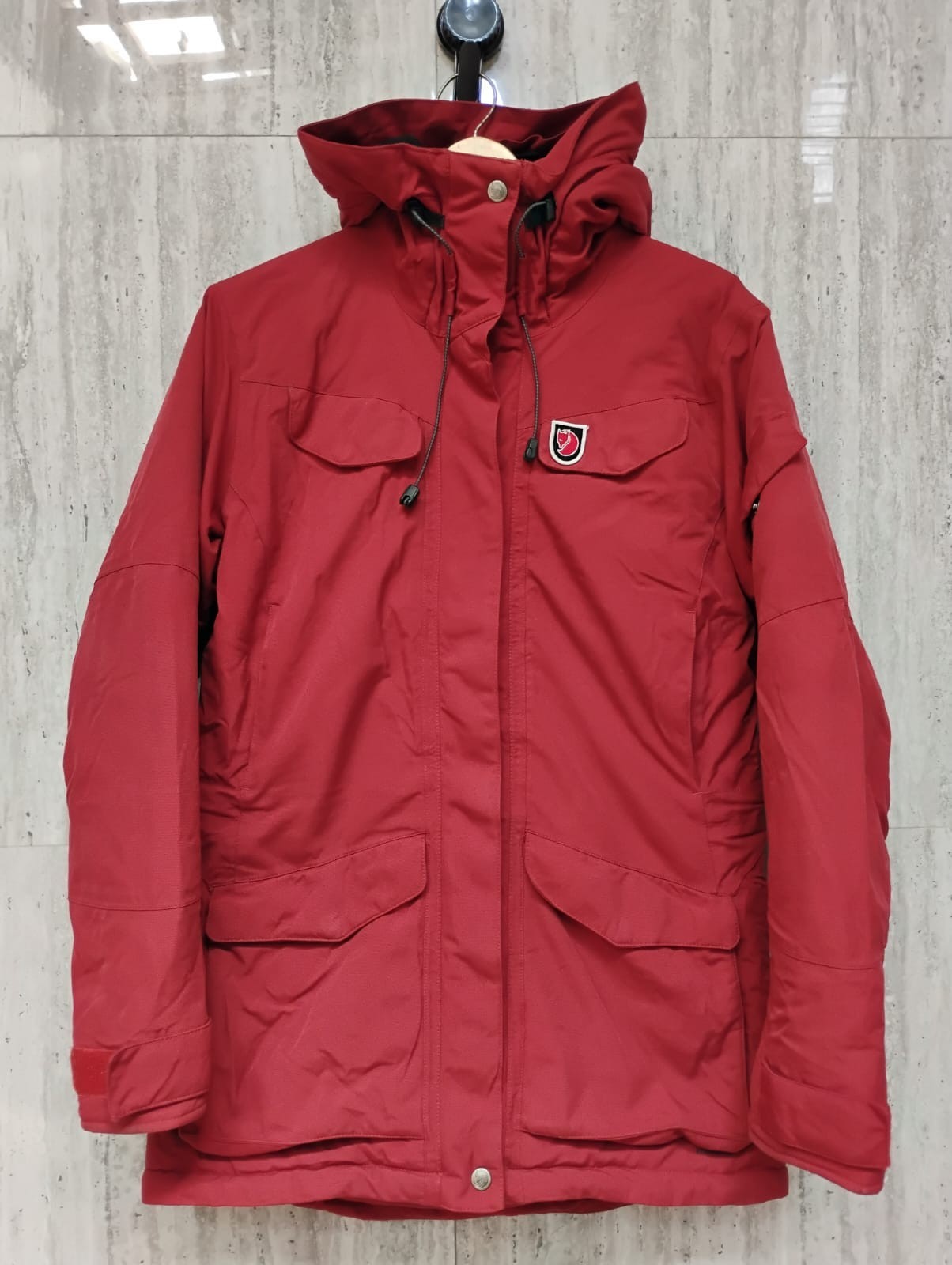 Fjallraven Nuuk Insulated Hydratic Parka Jacket - Pre Owned Fjallraven Nuuk Insulated Hydratic Parka Jacket - Pre Owned