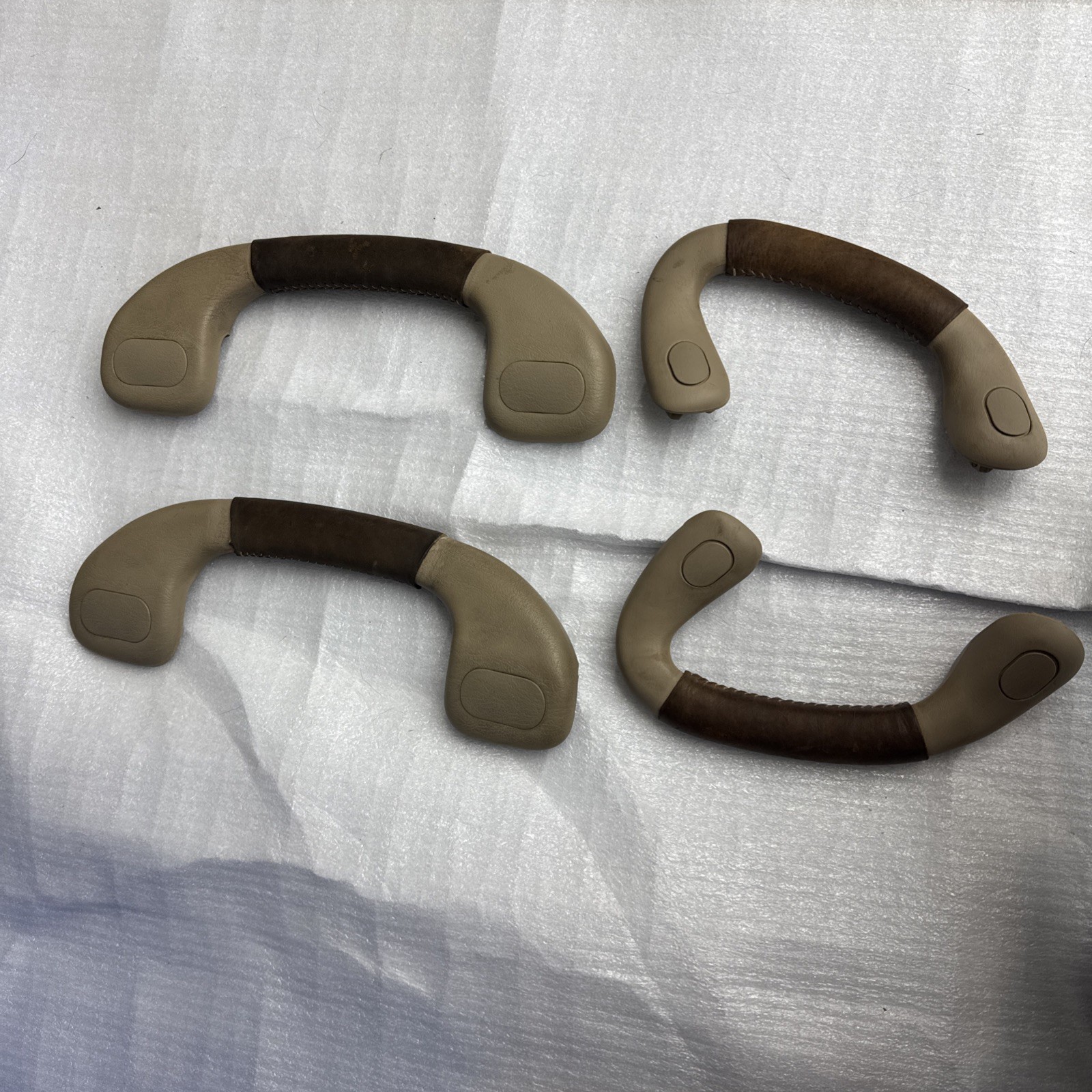 1999-2007 FORD F250 F350 KING RANCH OEM FRONT & REAR GRAB HANDLES TAN Set of 4 1999-2007 FORD F250 F350 KING RANCH OEM FRONT & REAR GRAB HANDLES TAN Set of 4