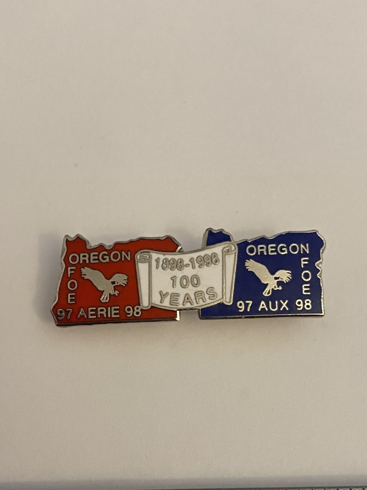 FOE Oregon 100 Years 1898-1998 Fraternal Order Of Eagles Pin P28