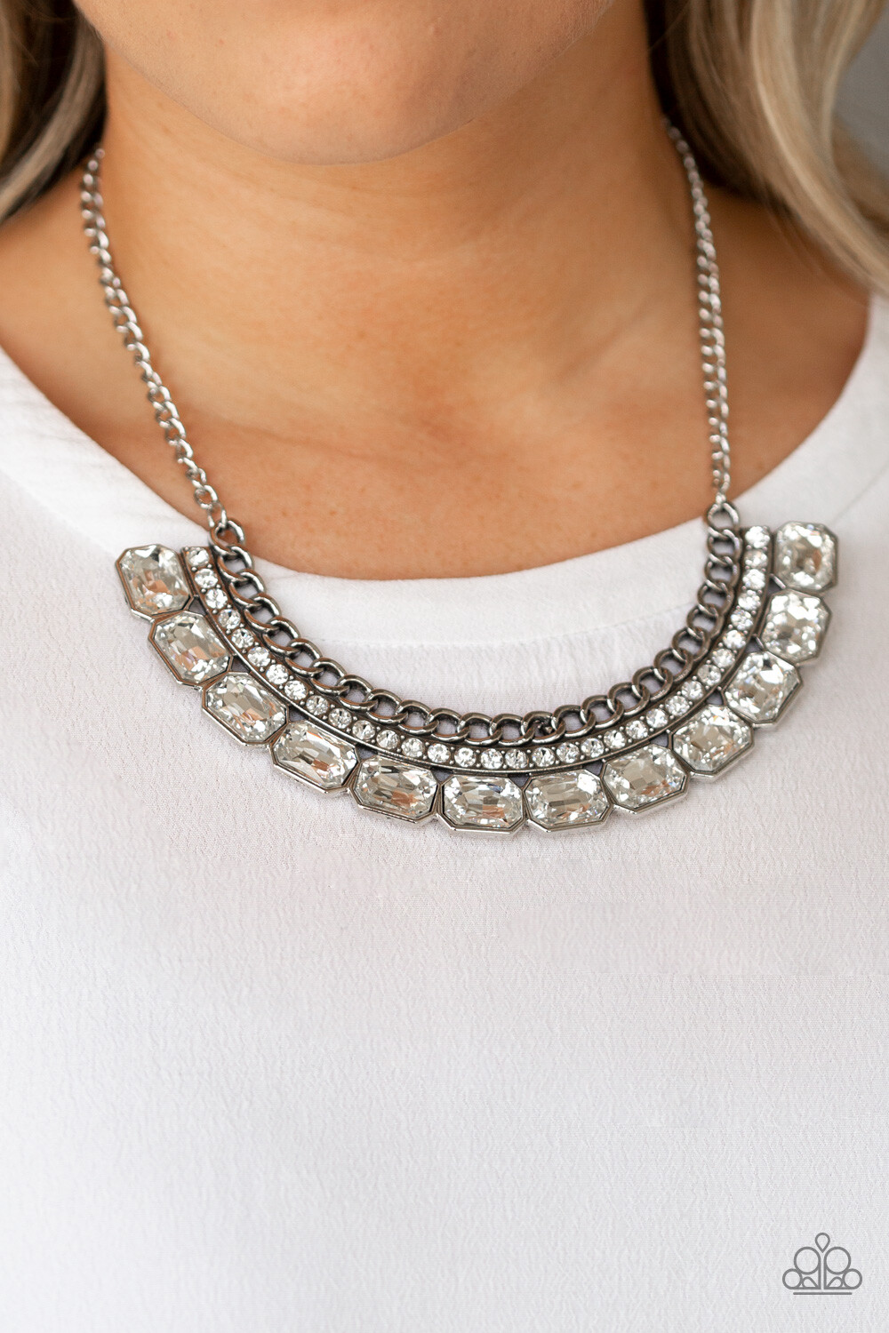 Paparazzi jewelry Killer Knockout White Necklace - Rhinestones & Silver Chain