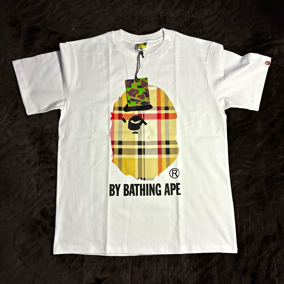 A Bathing Ape BAPE White Ape Head Logo Graphic Tee Men\'s L Regular Fit Cotton