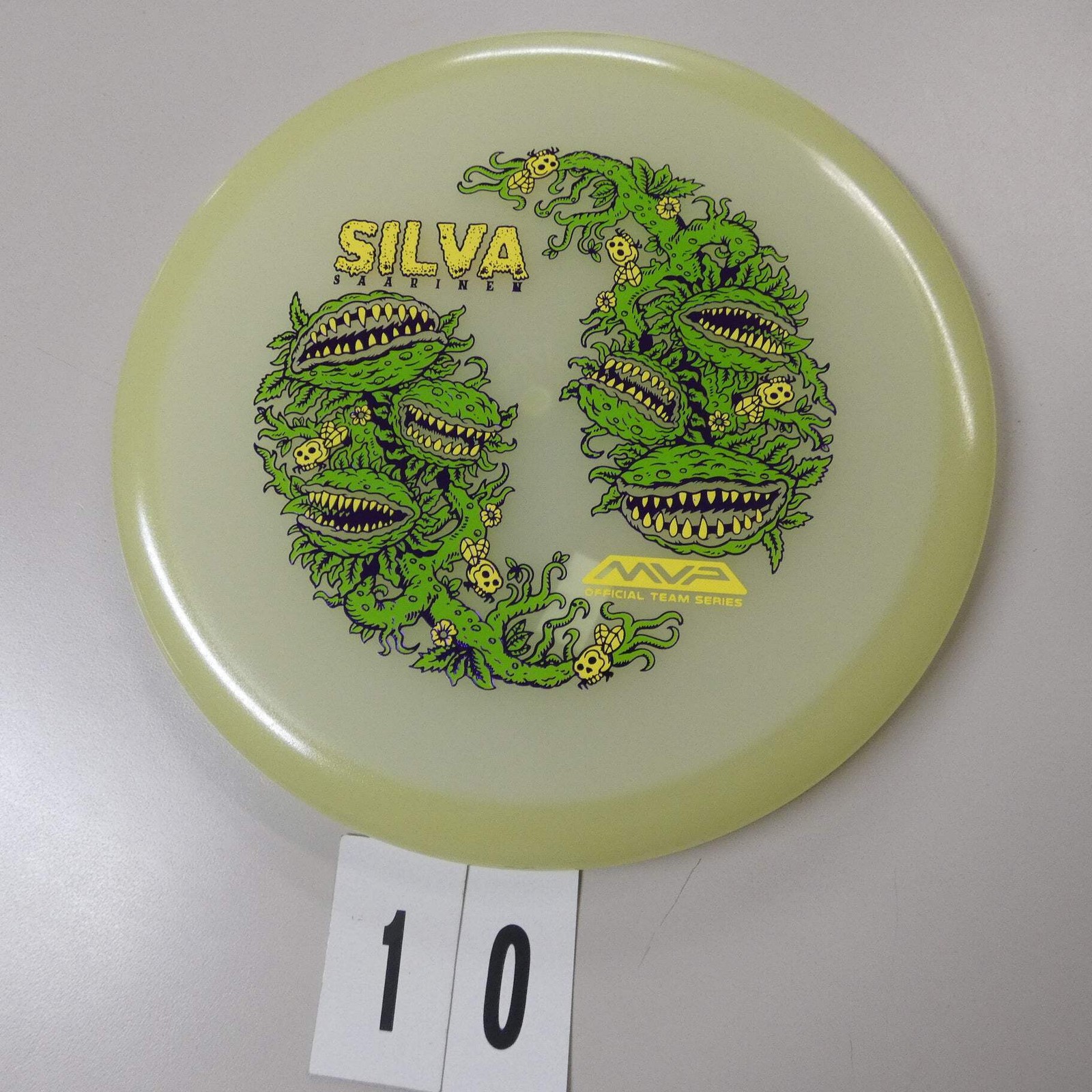 The Throw Shop Silva Saarinen Eclipse Echo- Halloween Team Series - Pick Your Di