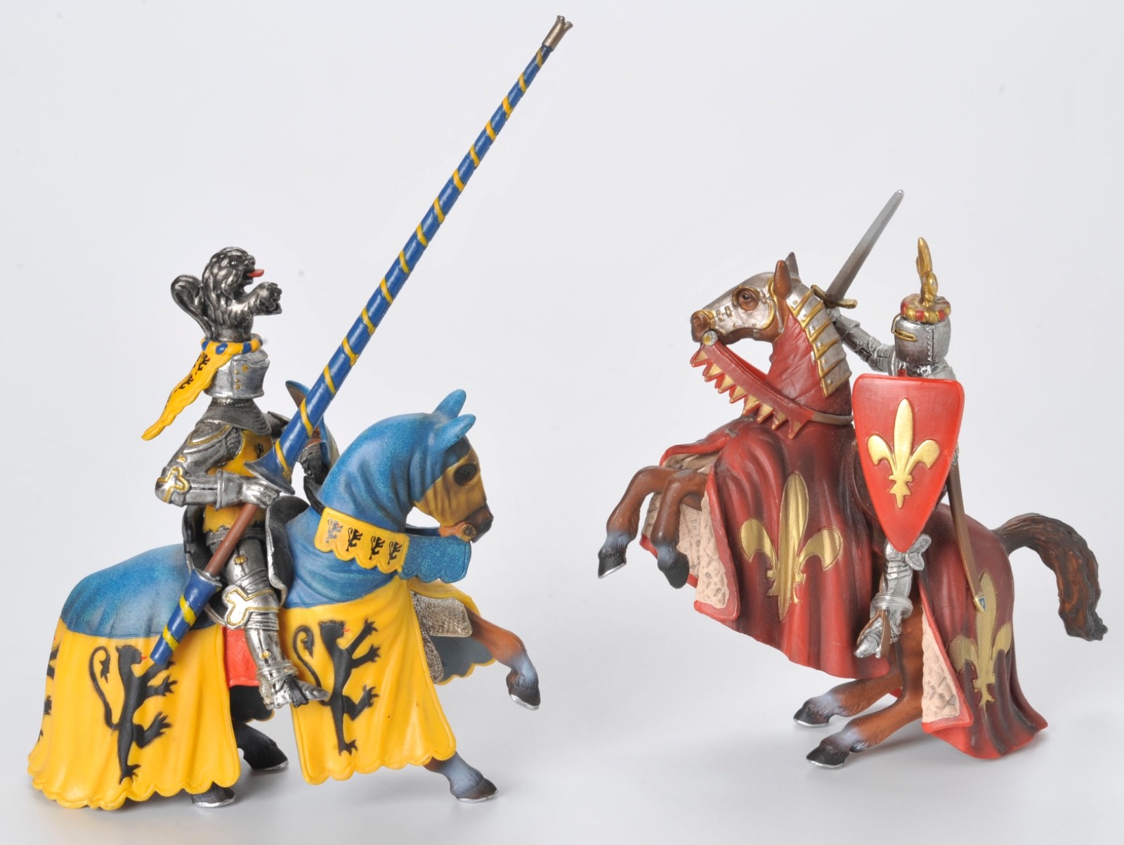 Vintage Schleich World of Knights Figurines Lot of 2 Model # 70018 & 70020 Vintage Schleich World of Knights Figurines Lot of 2 Model # 70018 & 70020