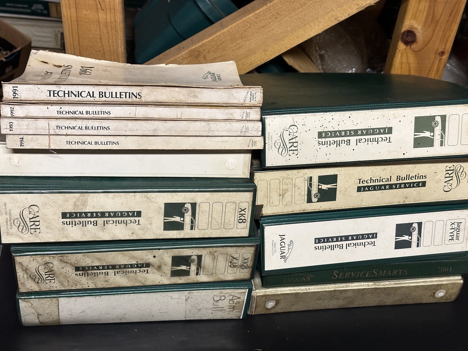 HUGE 90s-00s Jaguar Service Tech Manual Lot Technical Bulletins S X Type HUGE 90s-00s Jaguar Service Tech Manual Lot Technical Bulletins S X Type