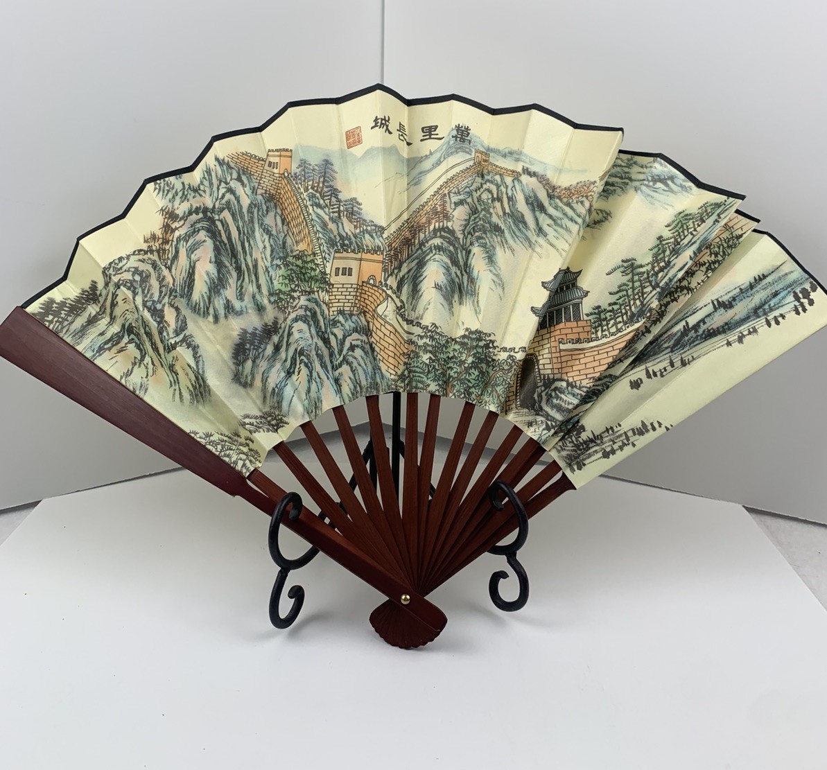 Vintage Rare Chinese Folding Paper Fan, Great Wall Depicted & Hand Script