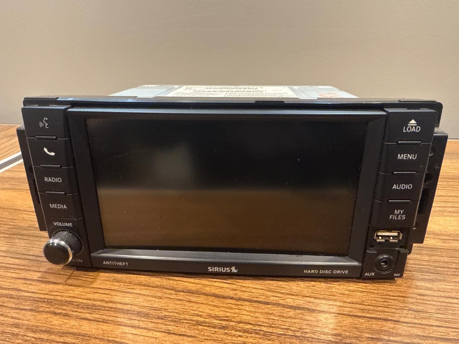 2012 - 2020 DODGE CARAVAN RADIO AM/FM/SATELLITE W/O NAVIGATION *RBZ* 68363459AA 2012 - 2020 DODGE CARAVAN RADIO AM/FM/SATELLITE W/O NAVIGATION *RBZ* 68363459AA