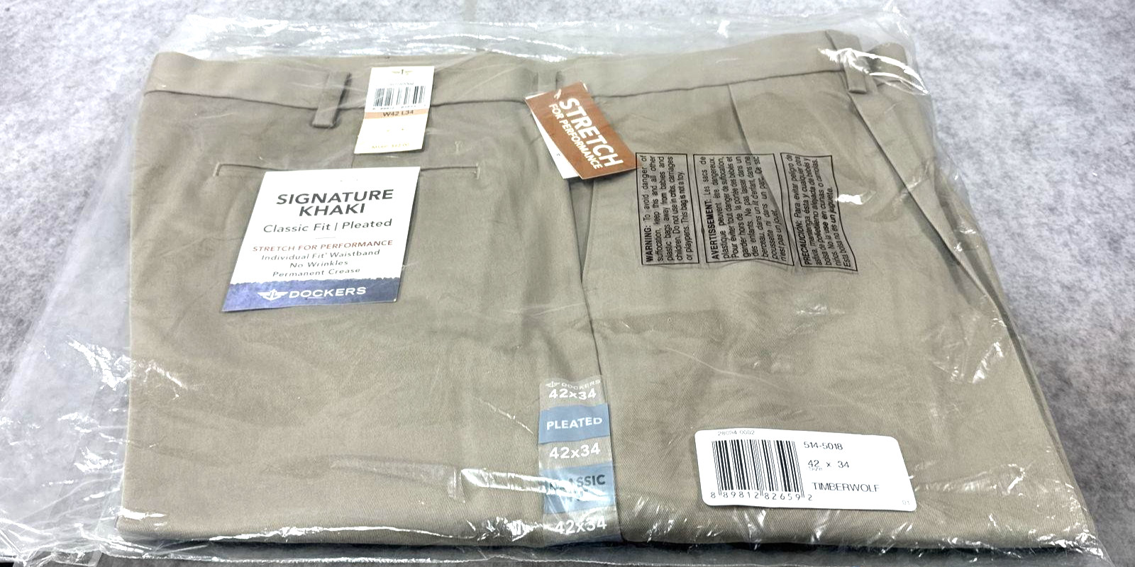 Dockers Men\'s Signature Khaki Pants  Timberwolf Pleated Stretch SZ 42/34 NWT