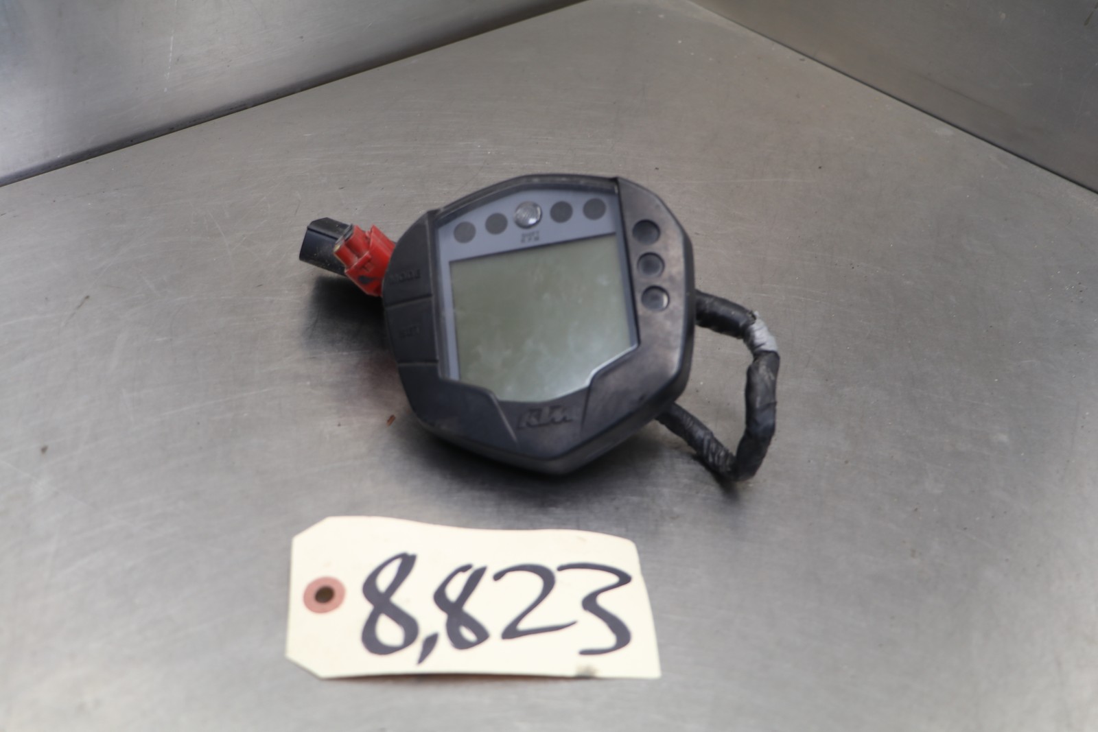 20-24 KTM 200 DUKE SPEEDO TACH GAUGES DISPLAY CLUSTER SPEEDOMETER 8K