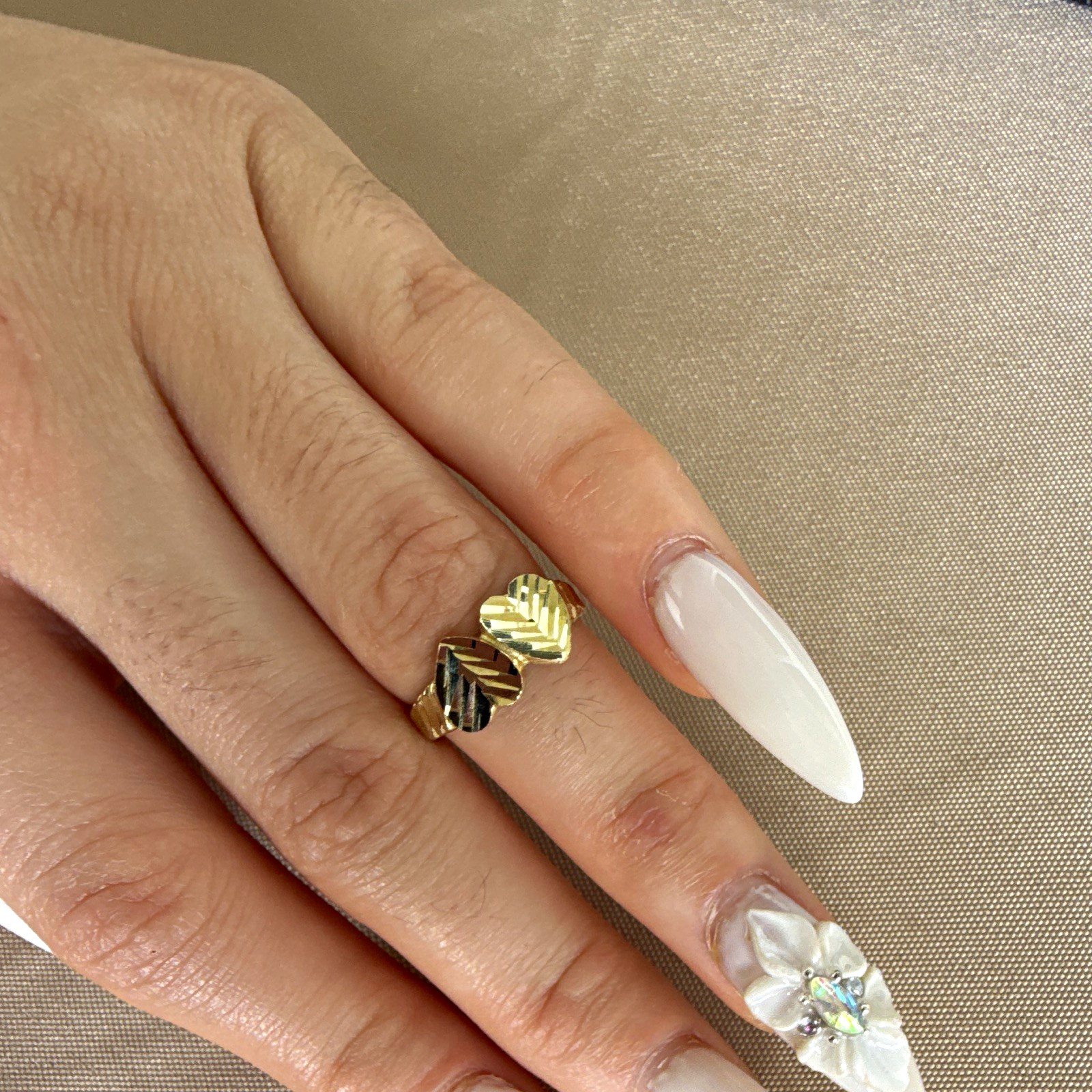 💍 Anillo de Oro 10K – Size 5 ✨ Elegante y delicado, perfecto para uso diario 💍 Anillo de Oro 10K – Size 5 ✨ Elegante y delicado, perfecto para uso diario