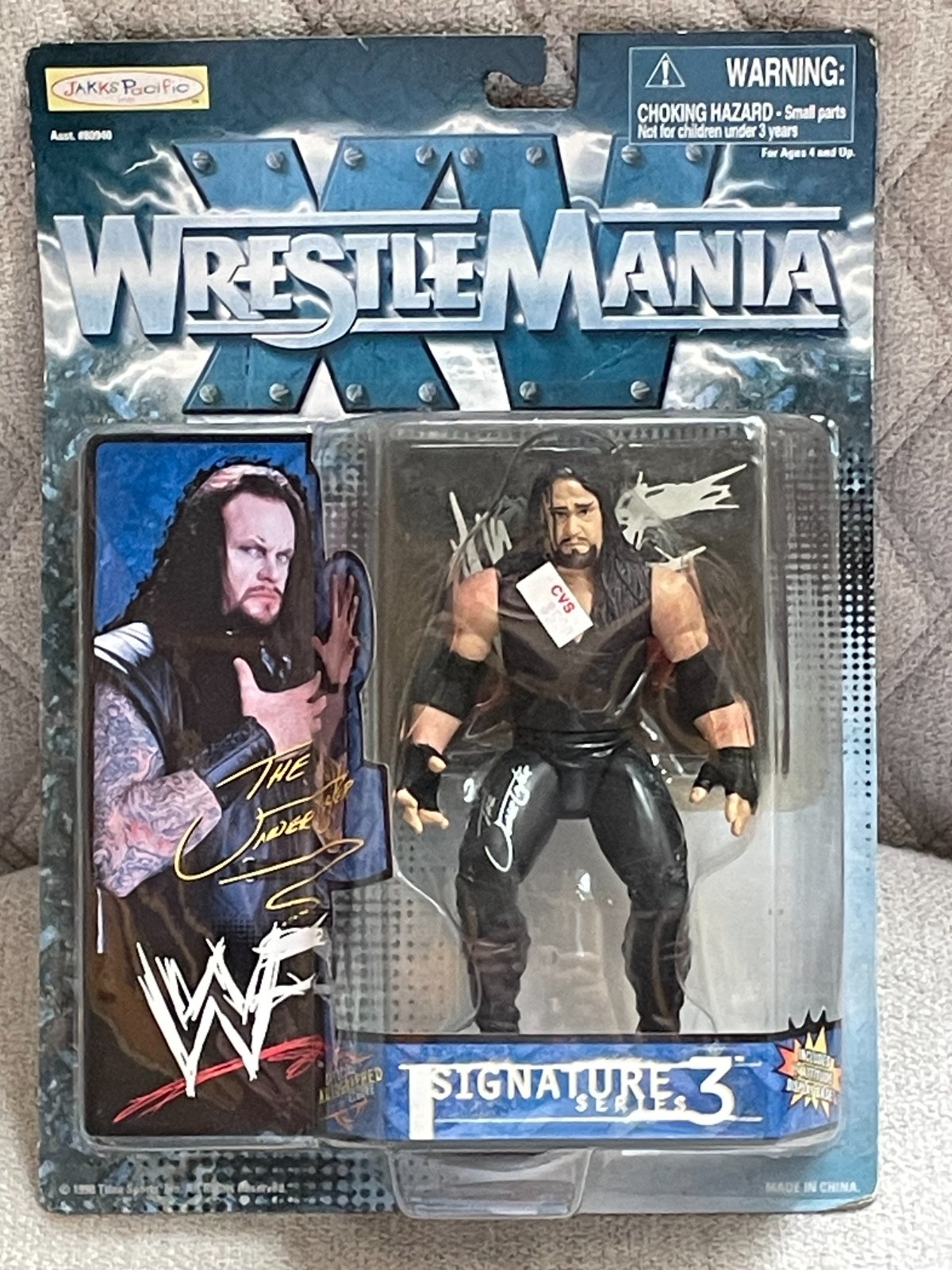 VINTAGE 1998 JAKKS WRESTLEMANIA SIGNATURE SERIES 3 THE UNDERTAKER ACTION FIGURE