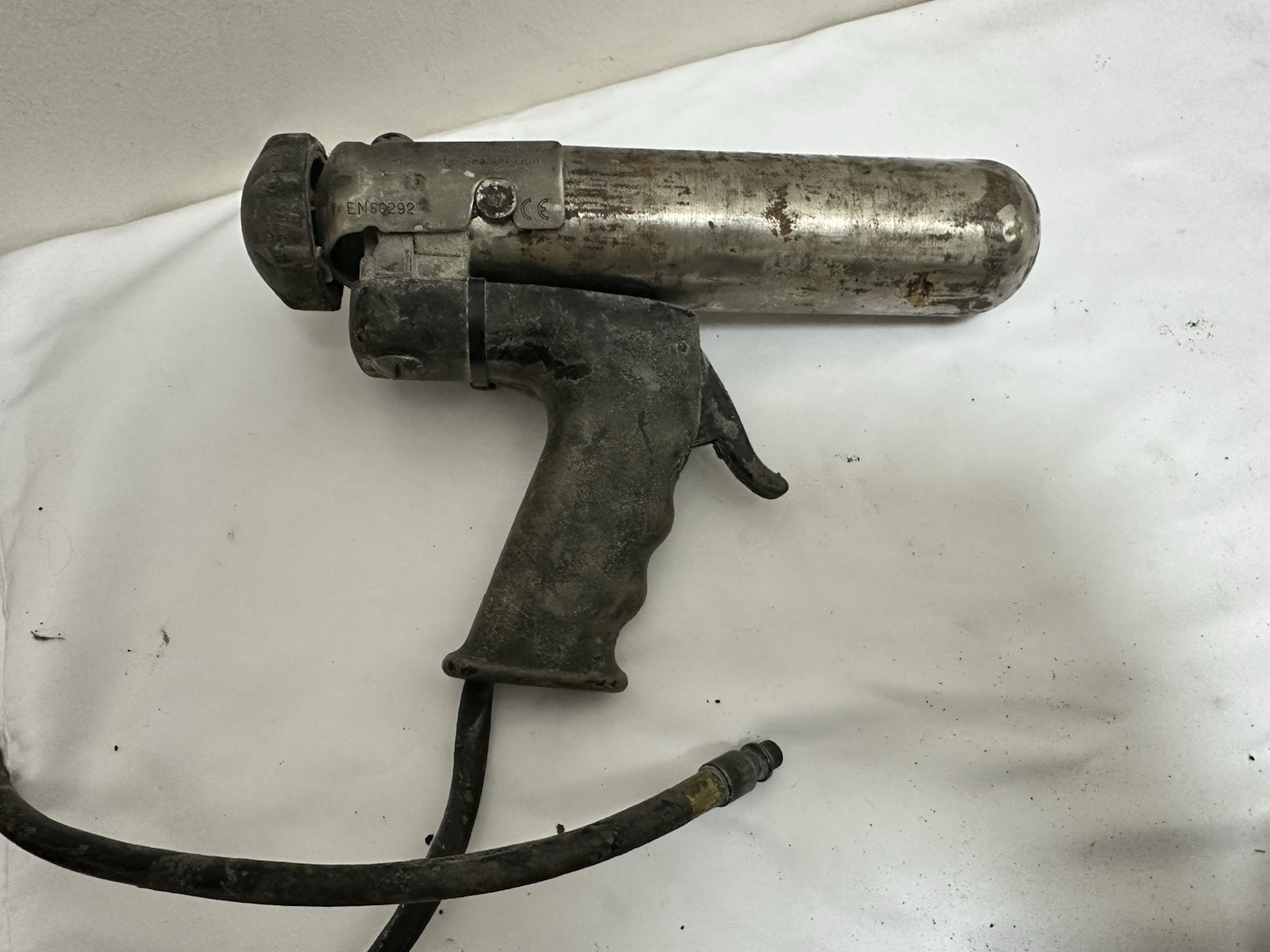 Semco 100 PSI Pneumatic Sealant Gun Aviation Aircraft 250-A Working Semco 100 PSI Pneumatic Sealant Gun Aviation Aircraft 250-A Working