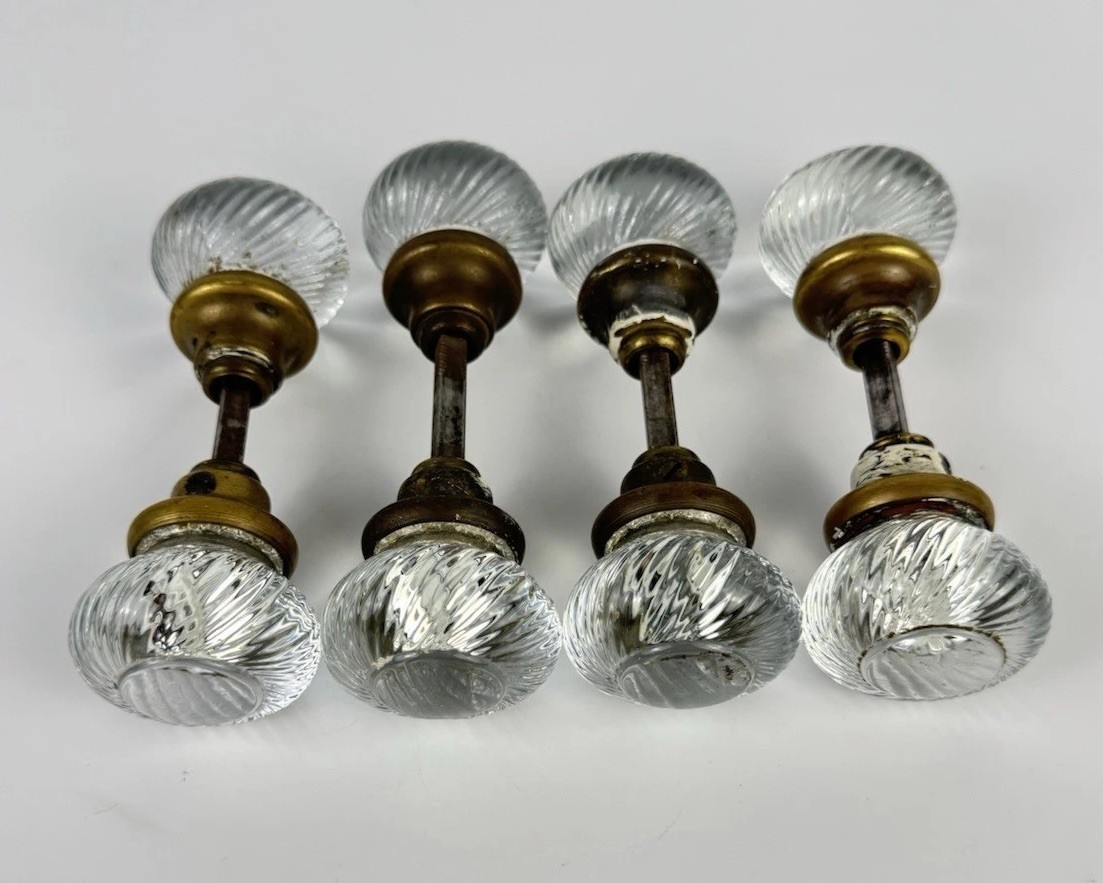 4 Pair Vintage Clear Uranium Glass Door Knobs Brass Spindles UV Glow Fluted