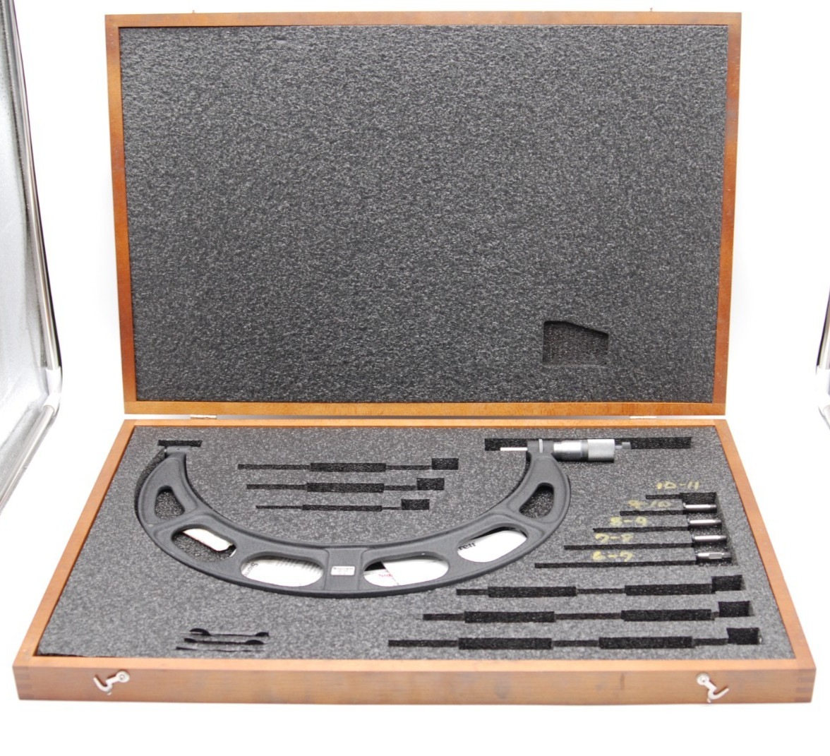 Starrett No. 224 Micrometer Set W/ Case