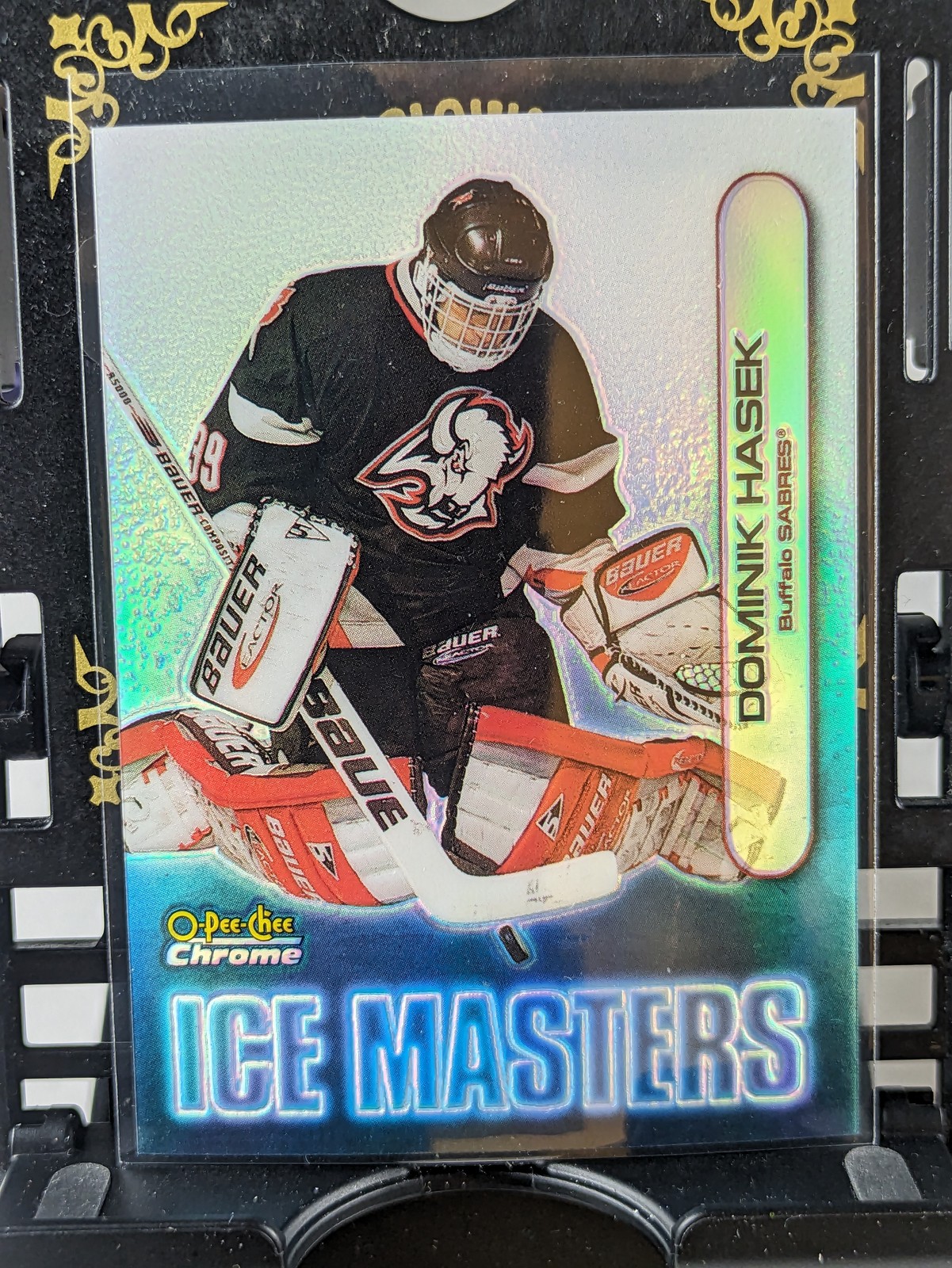 1999-00 O-Pee-Chee Chrome Dominik Hasek #IM2 Ice Masters Refractors NM