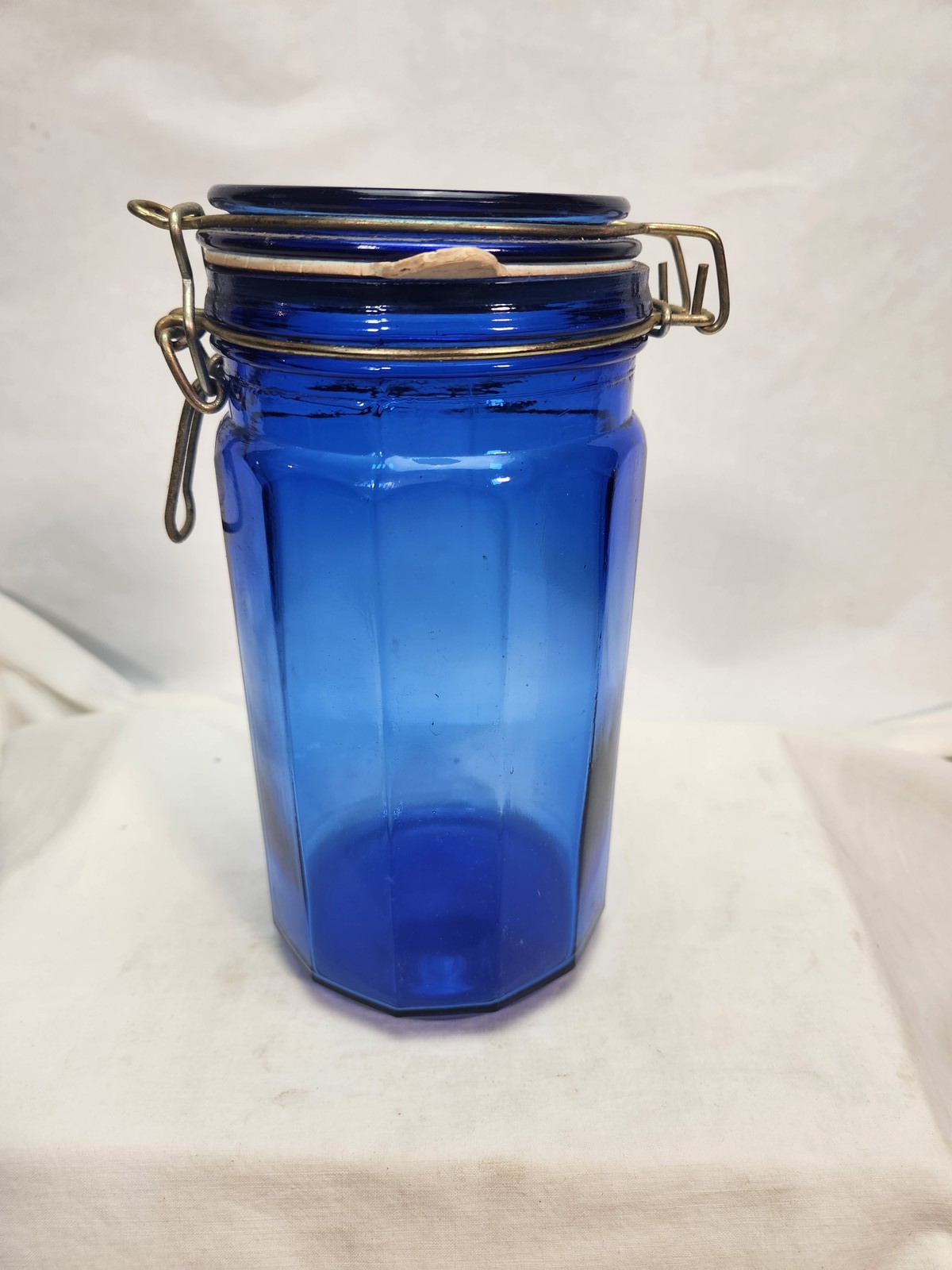 Vintage Cobalt Blue Glass Jar Canister w/ Wire Bail Lid & Gasket 7.5\ Vintage Cobalt Blue Glass Jar Canister w/ Wire Bail Lid & Gasket 7.5\