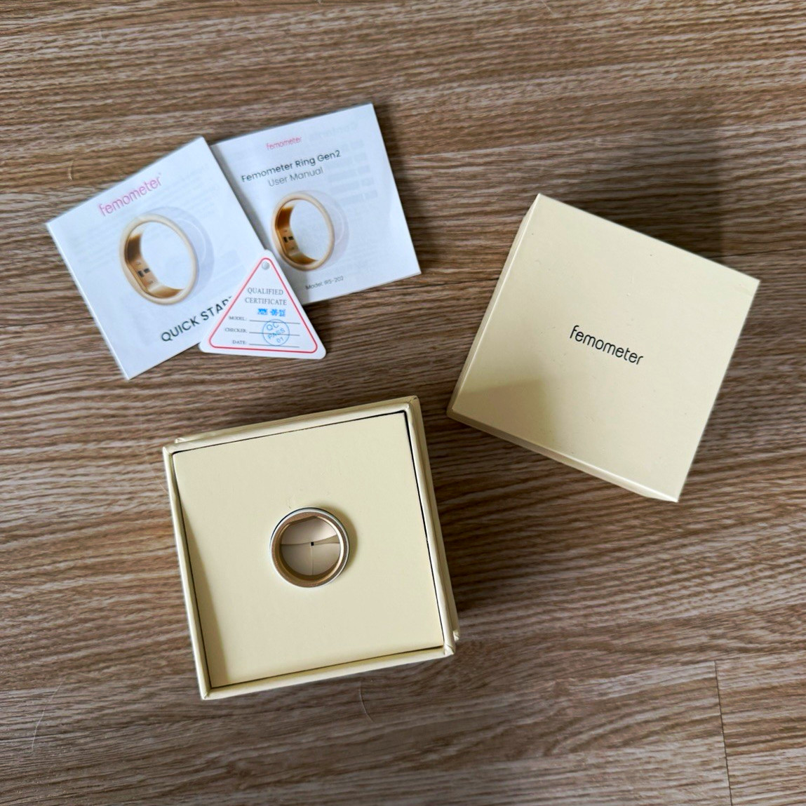 femometer Ring Gen3 Round, w/ Box & Quick Start Guide femometer Ring Gen3 Round, w/ Box & Quick Start Guide