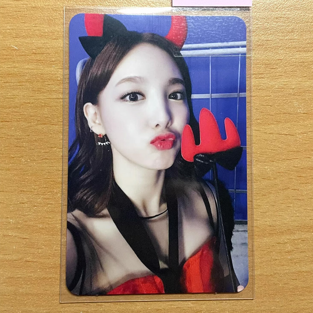 TWICE Nayeon TT Devil twicecoasterlane1 Official Photocard K-POP Collection_RARE