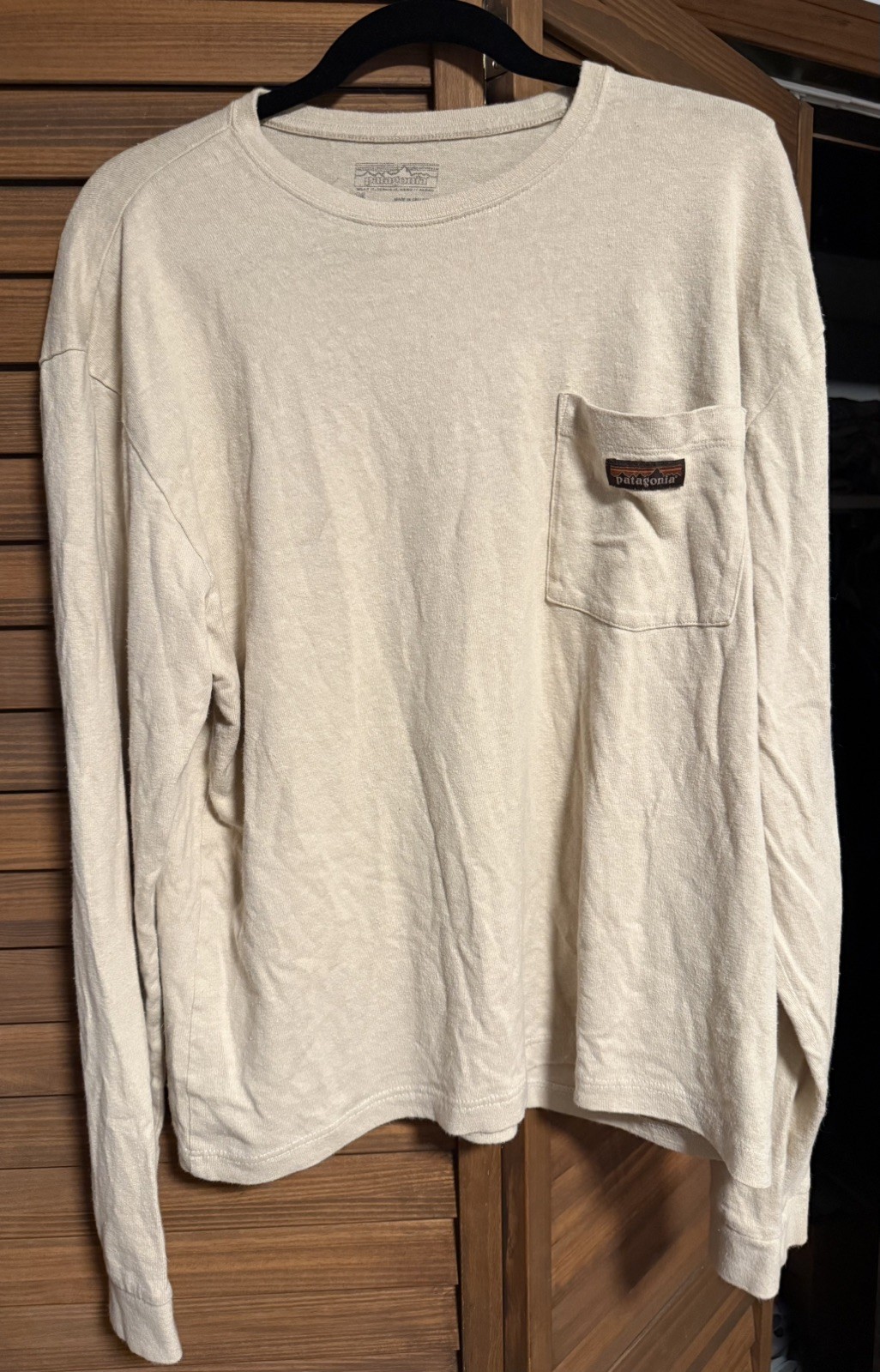 Patagonia Men\'s Hemp Work Pocket Tee Shirt Long Sleeve, Pumice, Size M Patagonia Men\'s Hemp Work Pocket Tee Shirt Long Sleeve, Pumice, Size M
