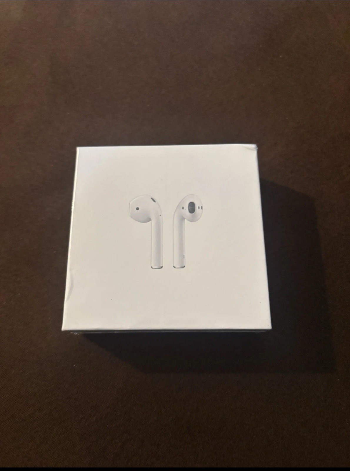 NEW Apple AirPods 2nd Generation with Charging Case - White- Sealed In Box