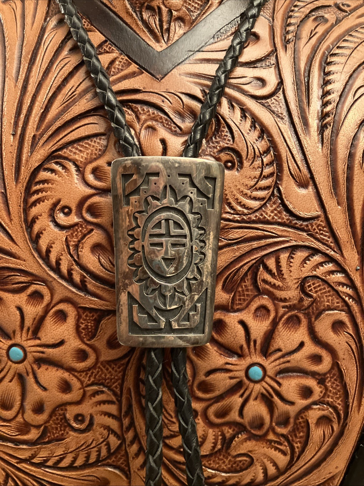 Vintage Hopi Bolo Tie Sterling 925 Signed Cyrus Josytewa 2.5” Overlay Sunface Vintage Hopi Bolo Tie Sterling 925 Signed Cyrus Josytewa 2.5” Overlay Sunface