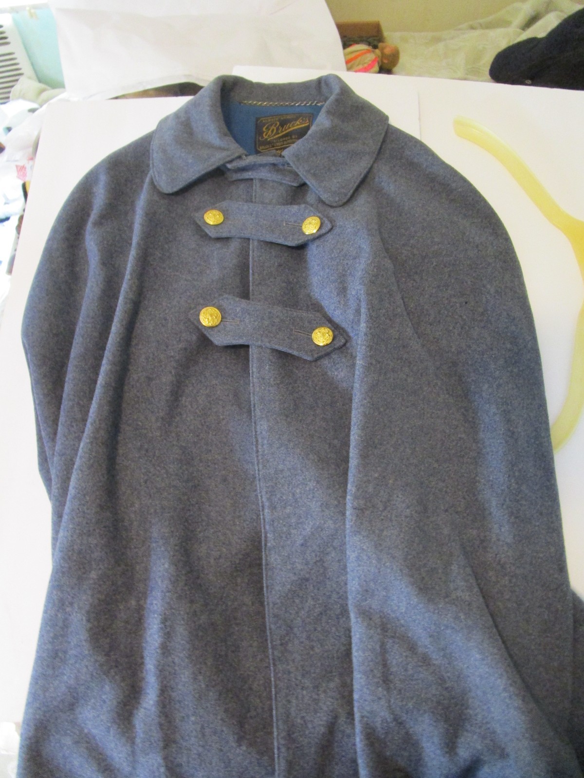 Vintage Pennsylvania Buttons  Nurse Cape Cloak WWII 1940’s