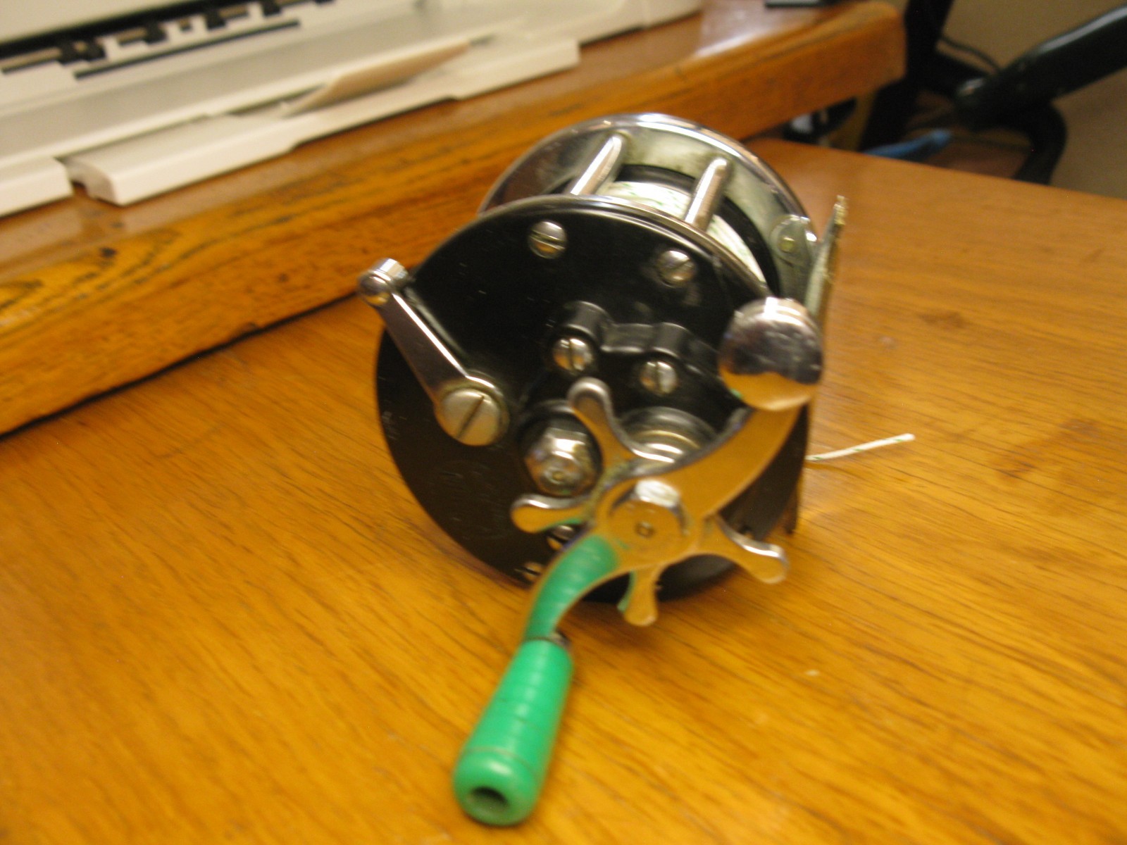 Vintage Penn No. 180 Fishing Reel Vintage Penn No. 180 Fishing Reel