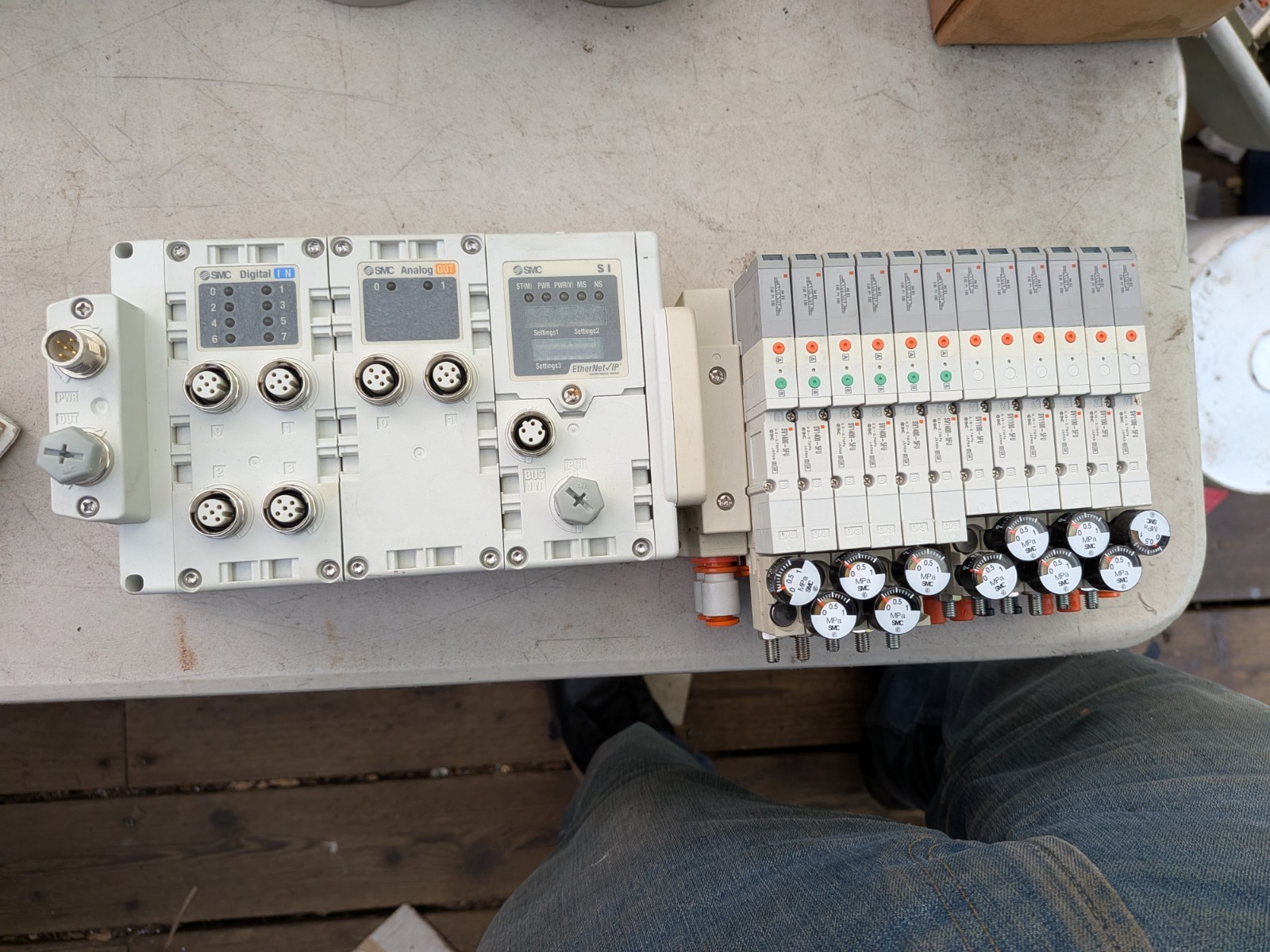 SMC EX600 Series EtherNet/IP Pneumatic Valve Manifold Assembly