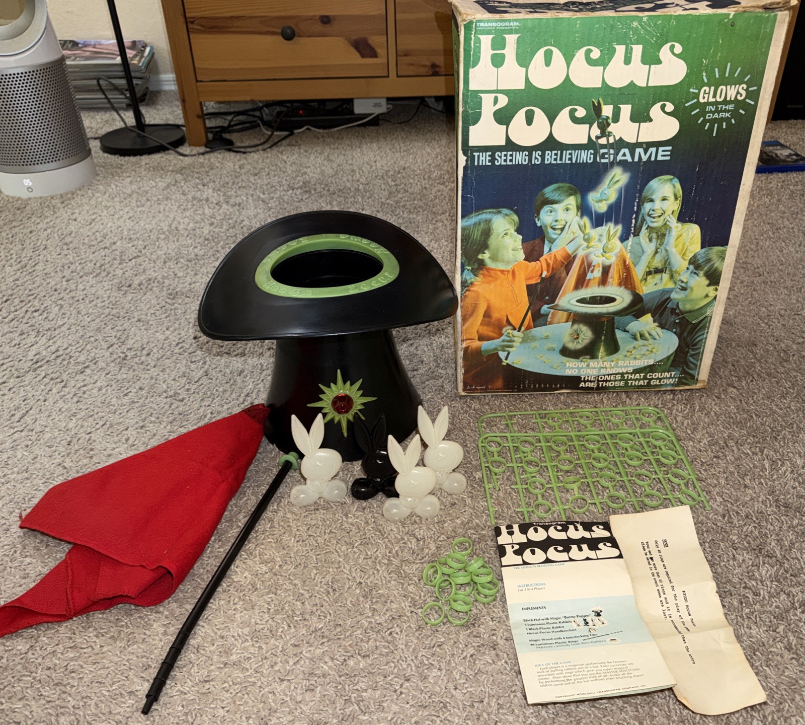 Vintage 1968 Transogram HOCUS POCUS Glow in the Dark Magic Game in Original Box