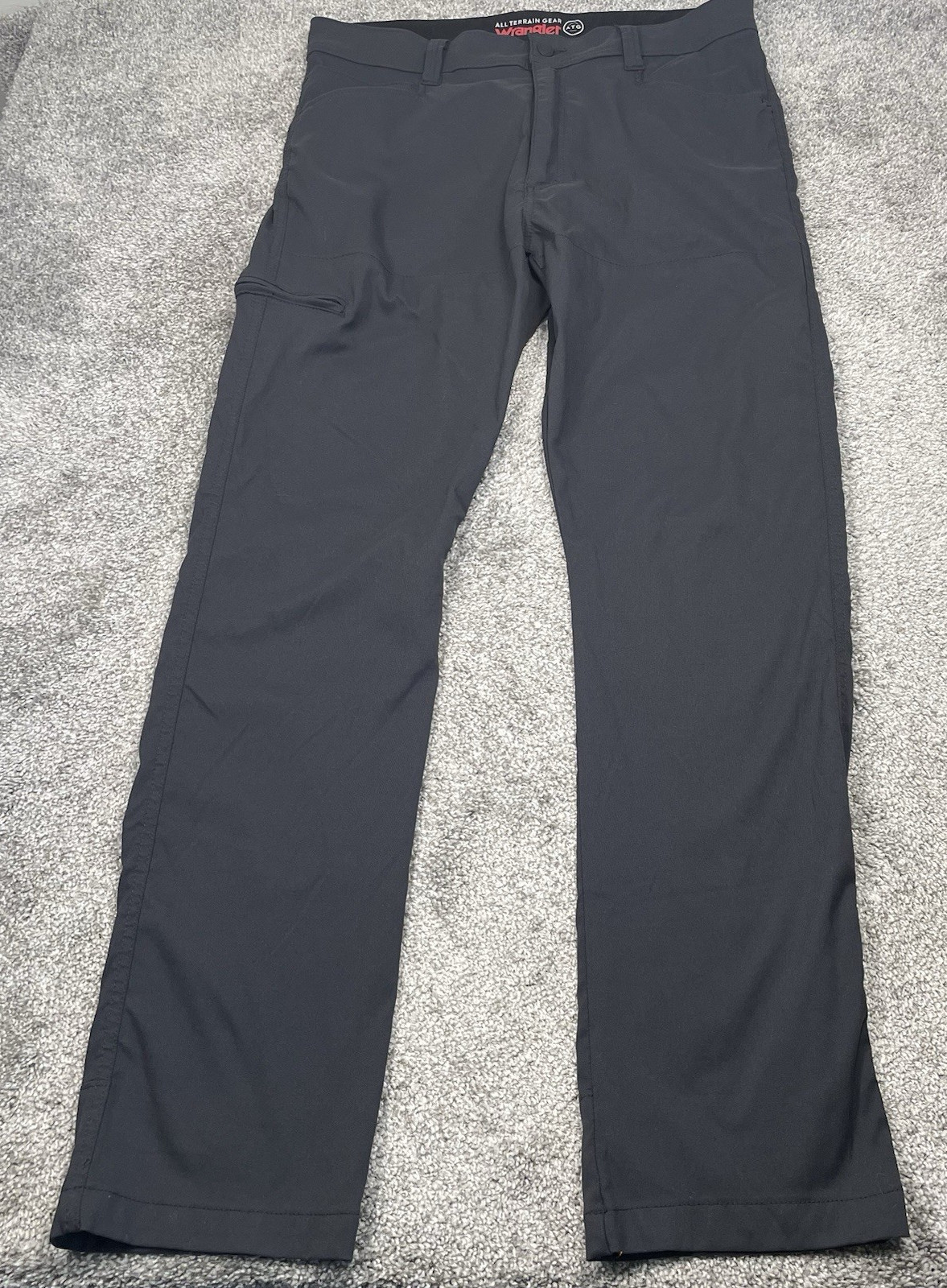 Wrangler ATG Utility Pants Mens 36x32 Charcoal Hiking Cargo Nylon Stretch