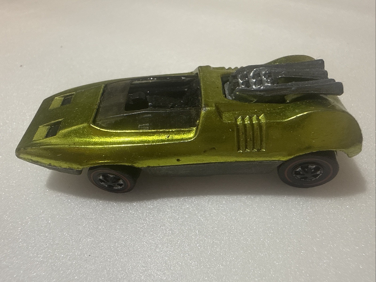 Vintage Hot Wheels Redline 1969 Peeping Bomb Spectraflame Lime/Yellow US