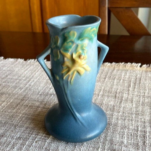Vintage Roseville Pottery Blue 1941 Columbine 6 inch Vase style 13-6 Cottagecore Vintage Roseville Pottery Blue 1941 Columbine 6 inch Vase style 13-6 Cottagecore