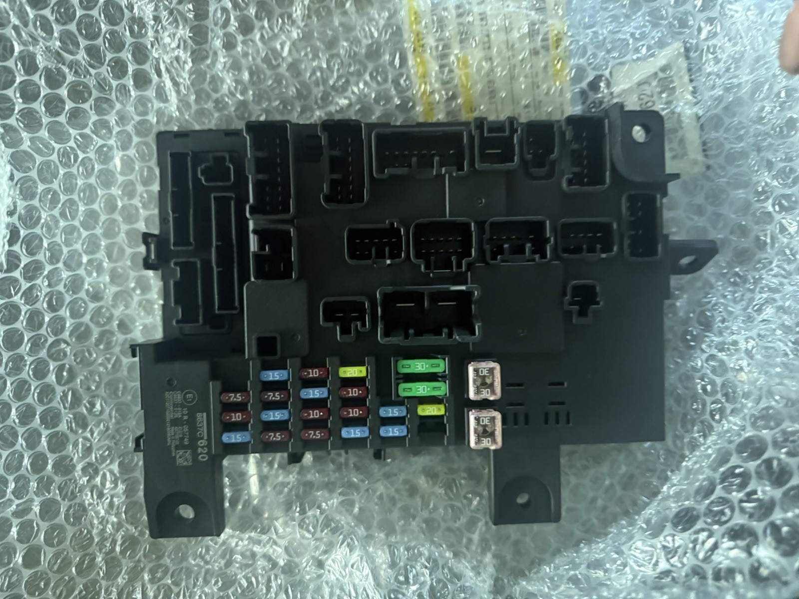 2014-2018 Mitsubishi Outlander OEM Interior Cabin Fuse Box Body Control 8637A890