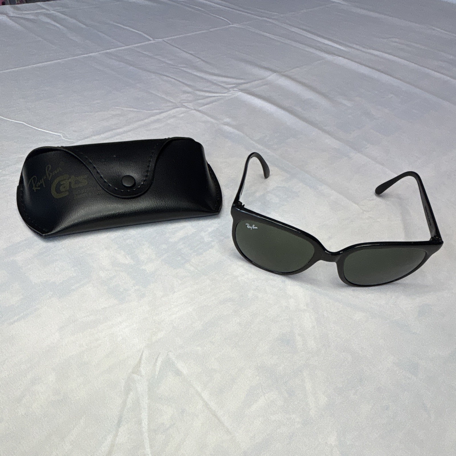 Ray Ban Bausch & Lomb Vintage Cats Sunglasses And Case Made In France Ray Ban Bausch & Lomb Vintage Cats Sunglasses And Case Made In France